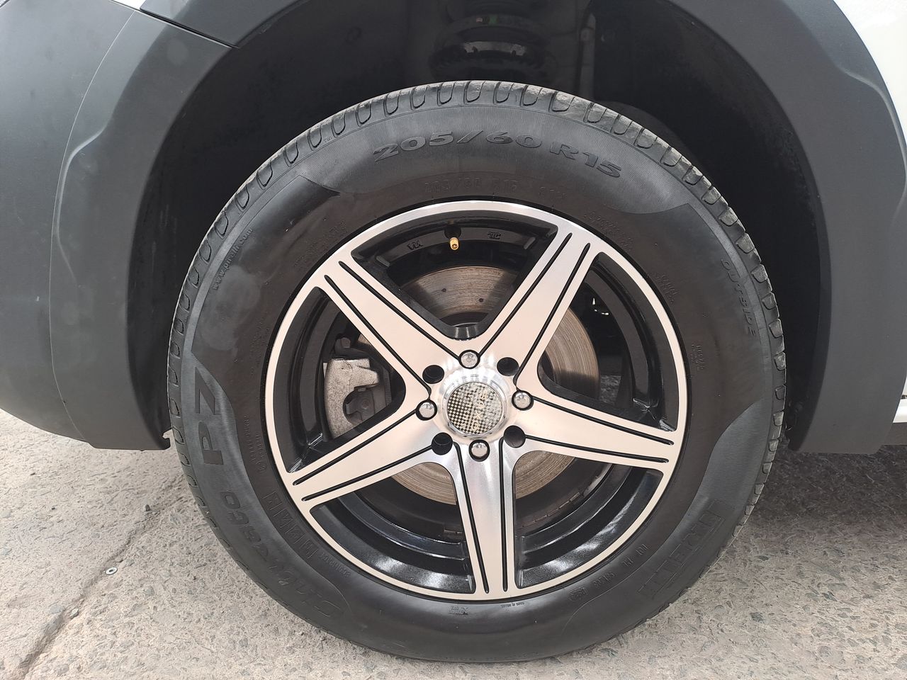 2024 Volkswagen SAVEIRO ROBUST CABINA SENCILLA