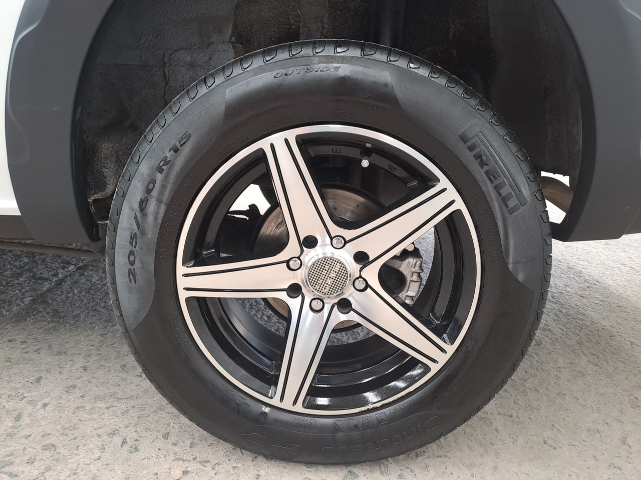 2024 Volkswagen SAVEIRO ROBUST CABINA SENCILLA