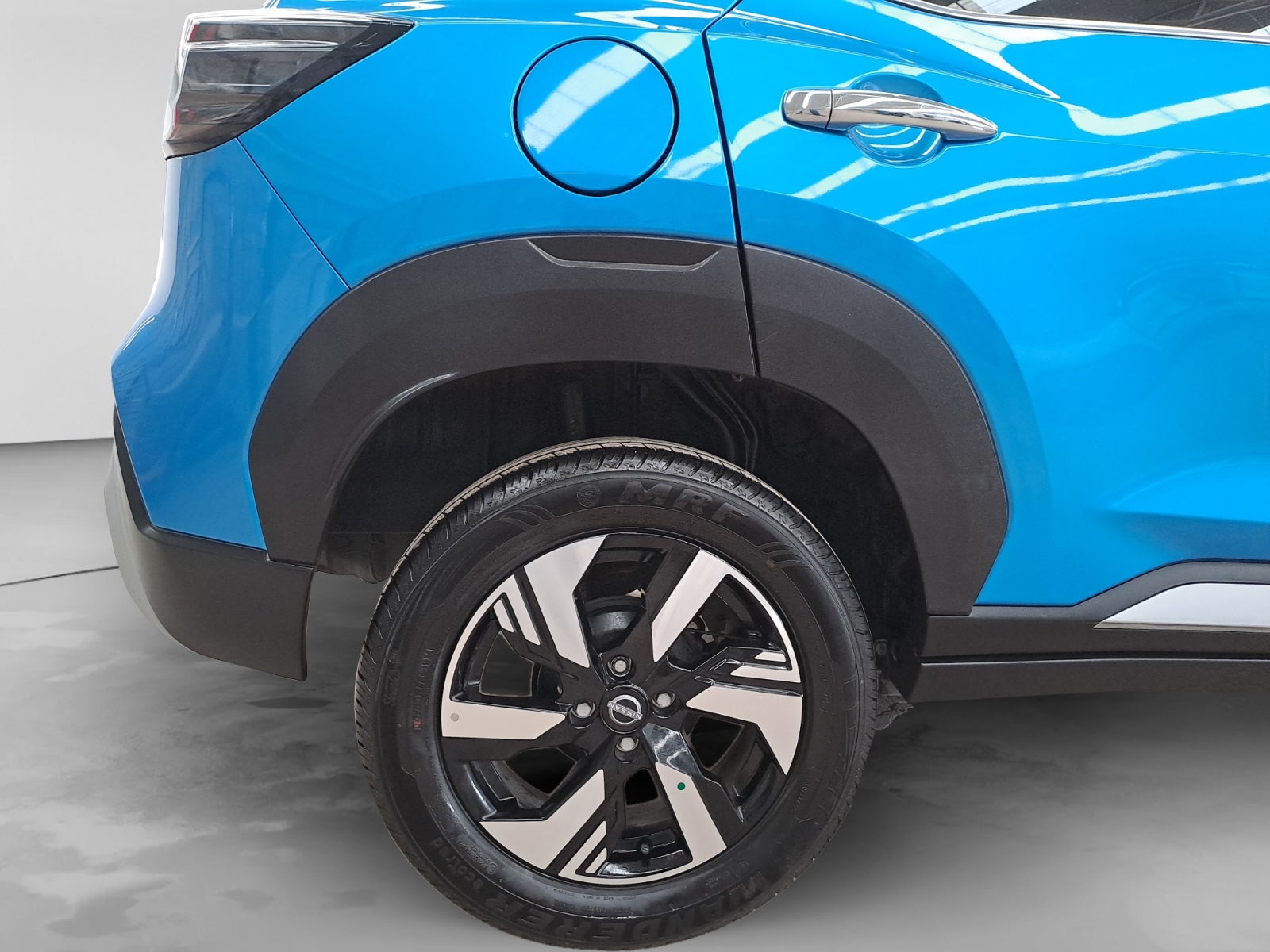 2026 Nissan MAGNITE EXCLUSIVE 1.0 LTS CVT 26