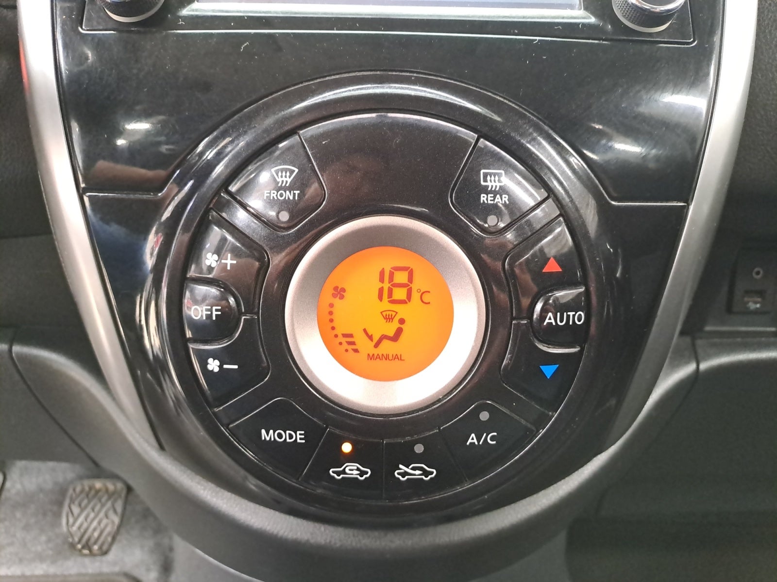 2018 Nissan MARCH SR NAVI TM