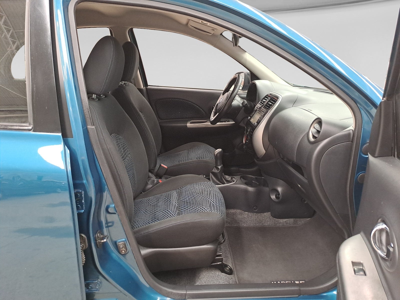 2018 Nissan MARCH SR NAVI TM