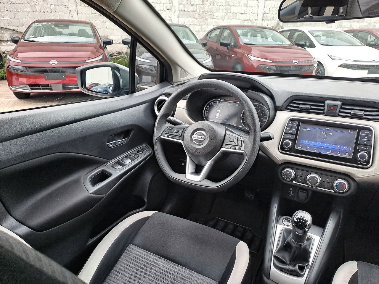 2021 Nissan VERSA ADVANCE MT 21