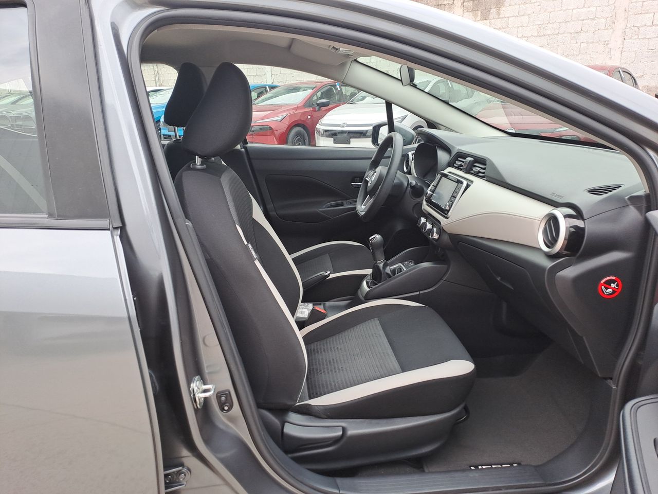 2021 Nissan VERSA ADVANCE MT 21