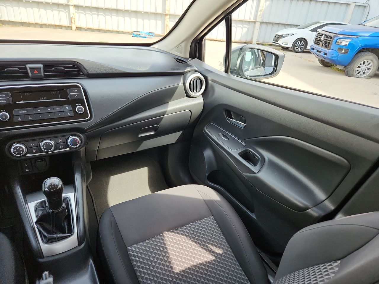 2021 Nissan VERSA SENSE MT 21