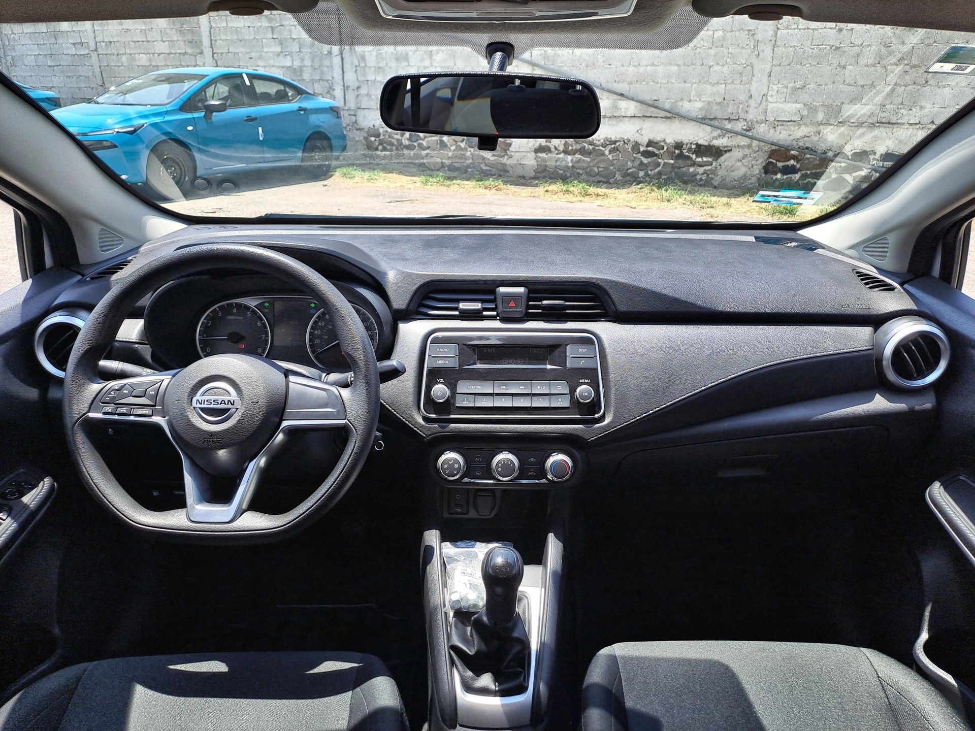 2022 Nissan VERSA SENSE MT 22