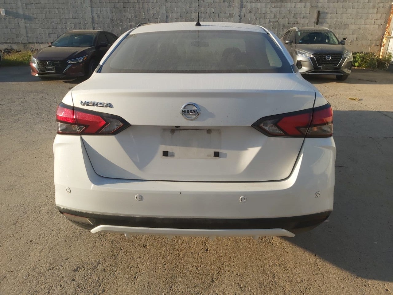 2022 Nissan VERSA ADVANCE CVT 22