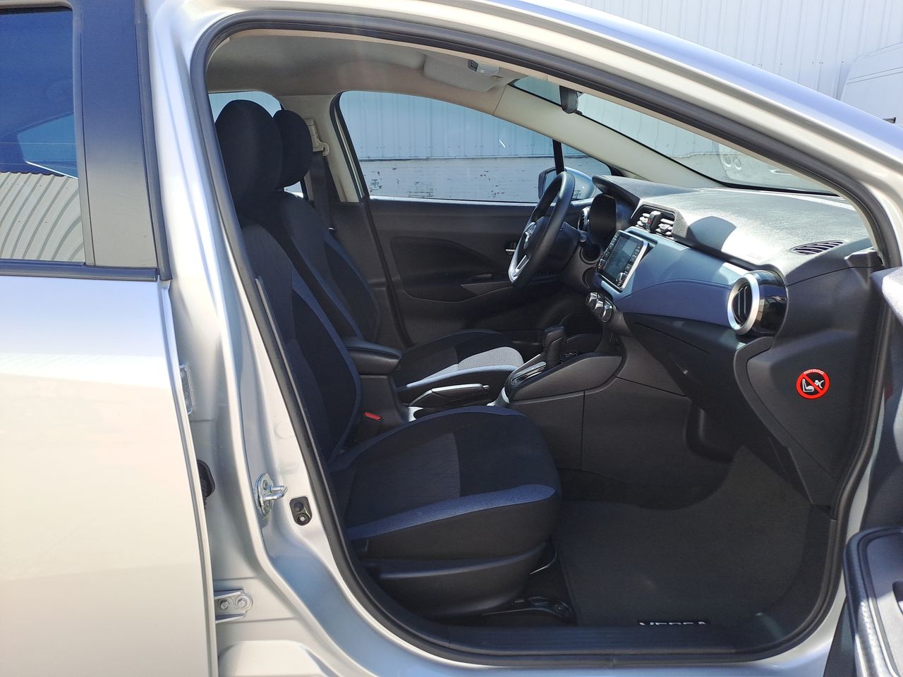 2023 Nissan VERSA ADVANCE CVT 23