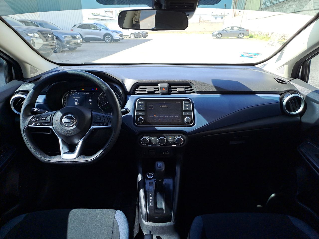 2023 Nissan VERSA ADVANCE CVT 23