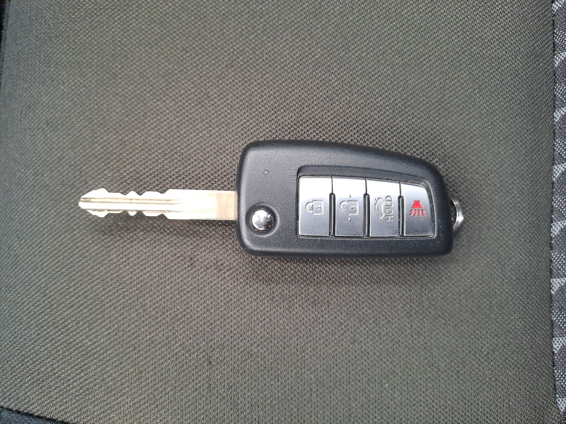 2024 Nissan VERSA SENSE MT 24