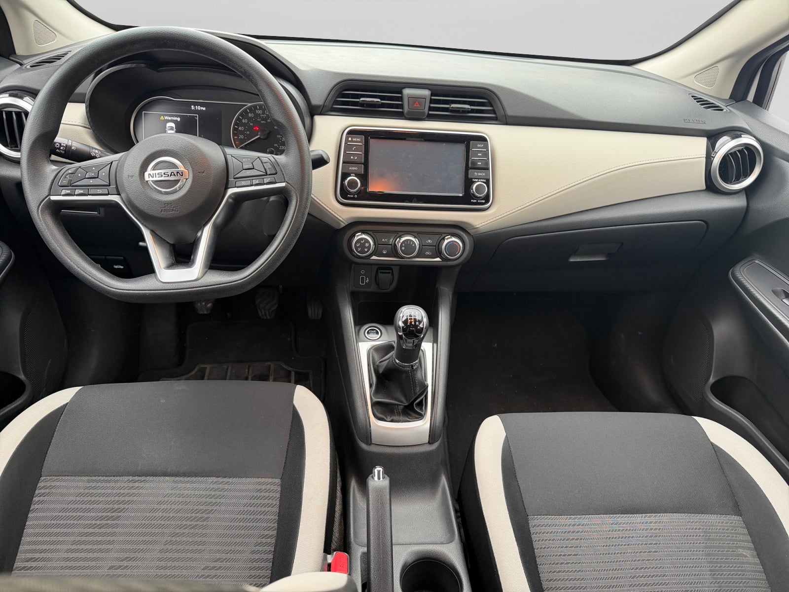 2021 Nissan VERSA ADVANCE MT 21