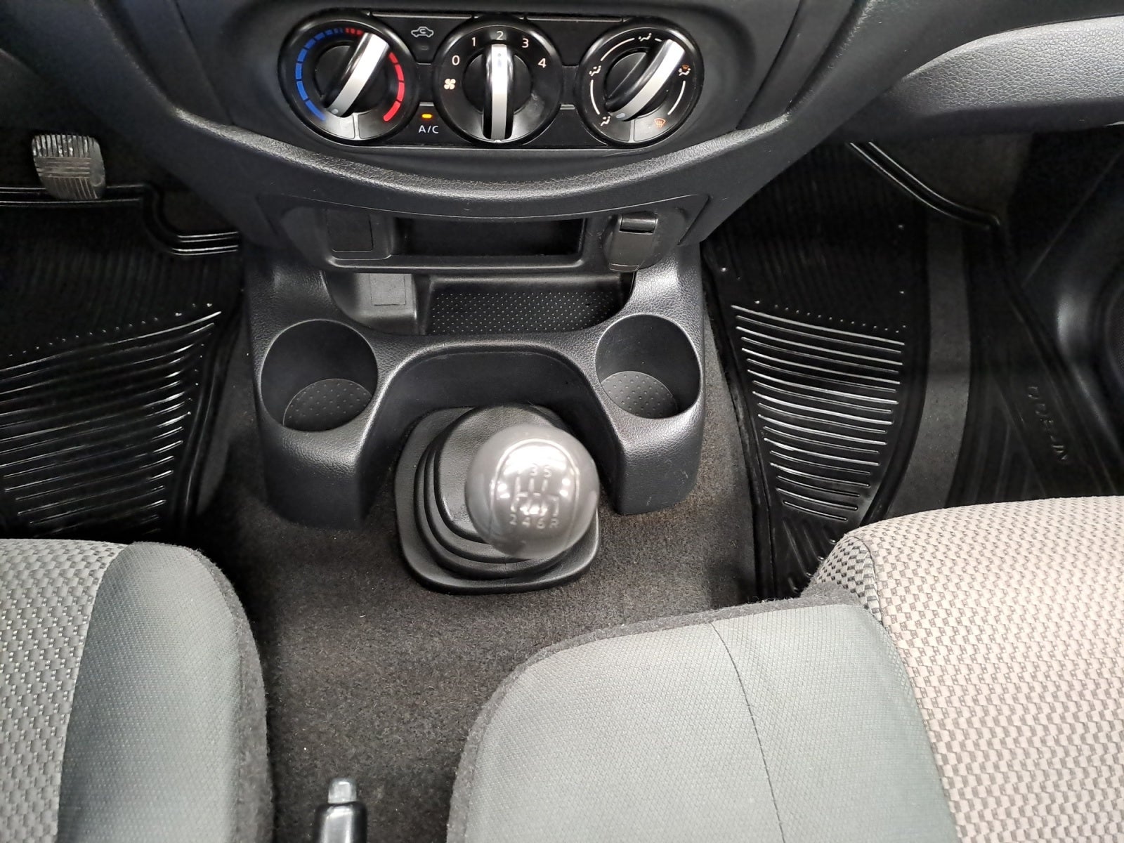 2020 Nissan FRONTIER PICK UP TM DH AC PAQ. SEG. 6 VEL