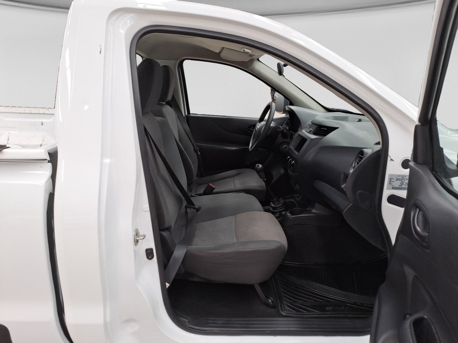 2020 Nissan FRONTIER PICK UP TM DH AC PAQ. SEG. 6 VEL