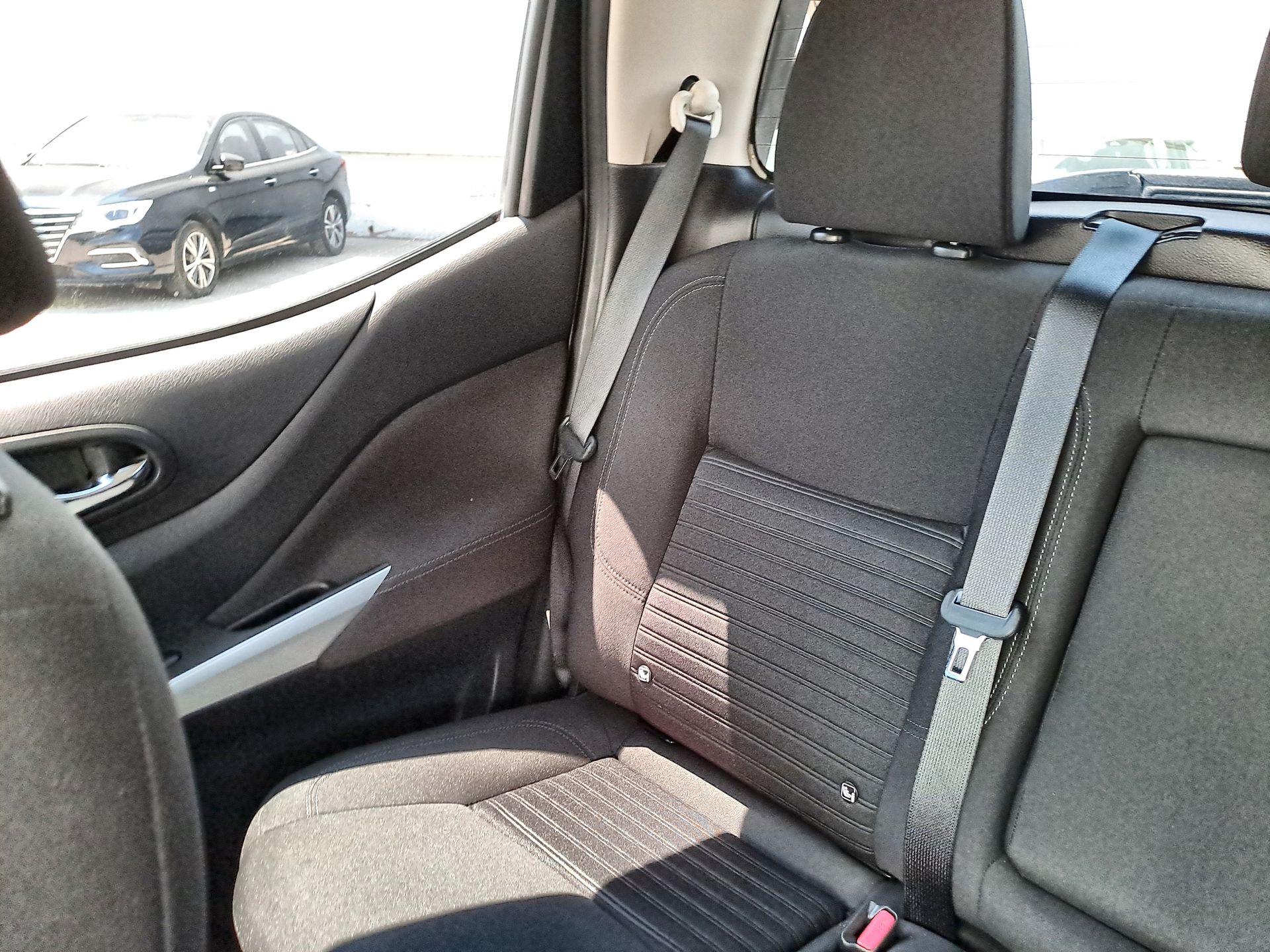 2024 Nissan FRONTIER FRONTIER LE TA 24