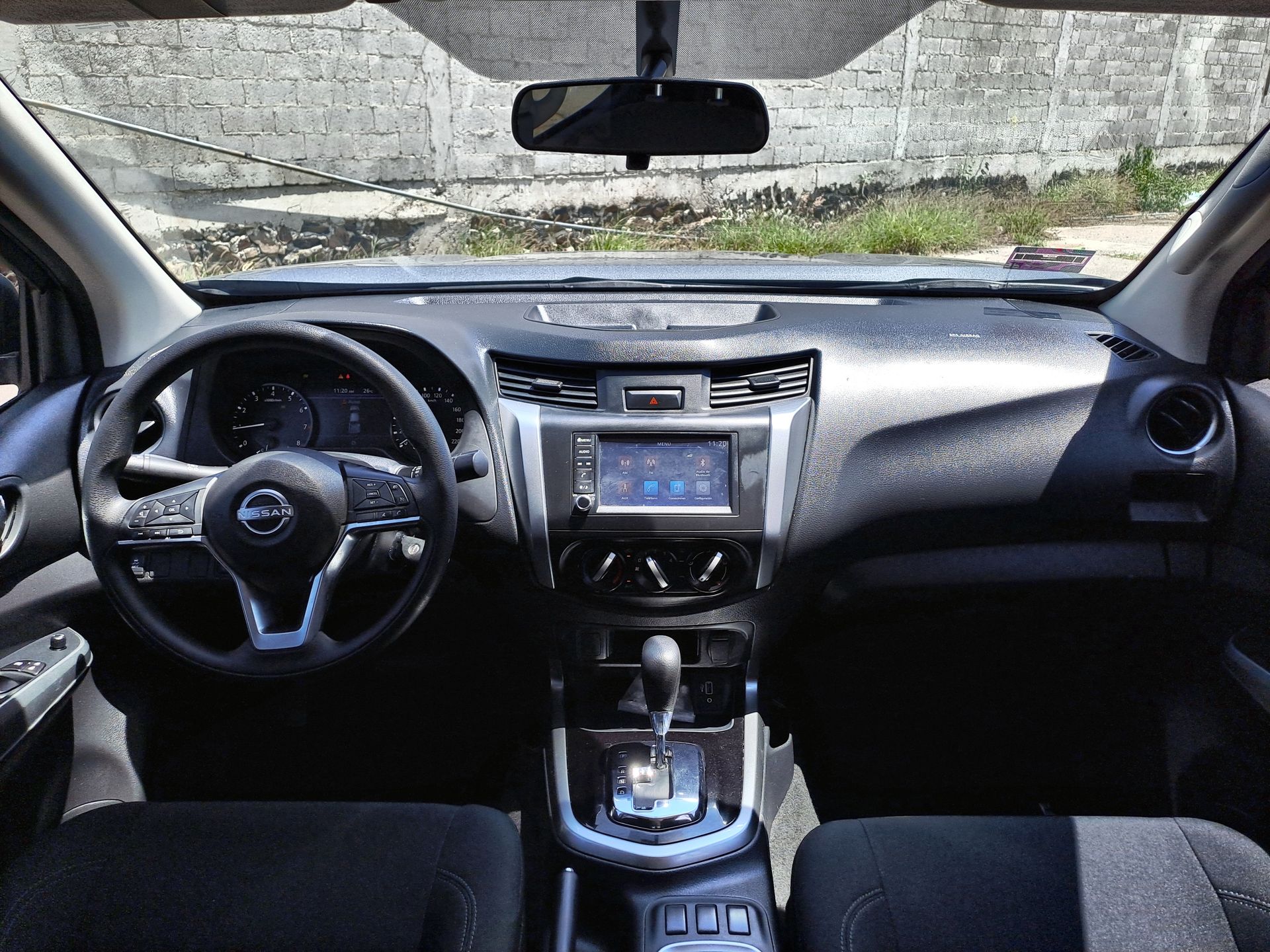 2024 Nissan FRONTIER FRONTIER LE TA 24