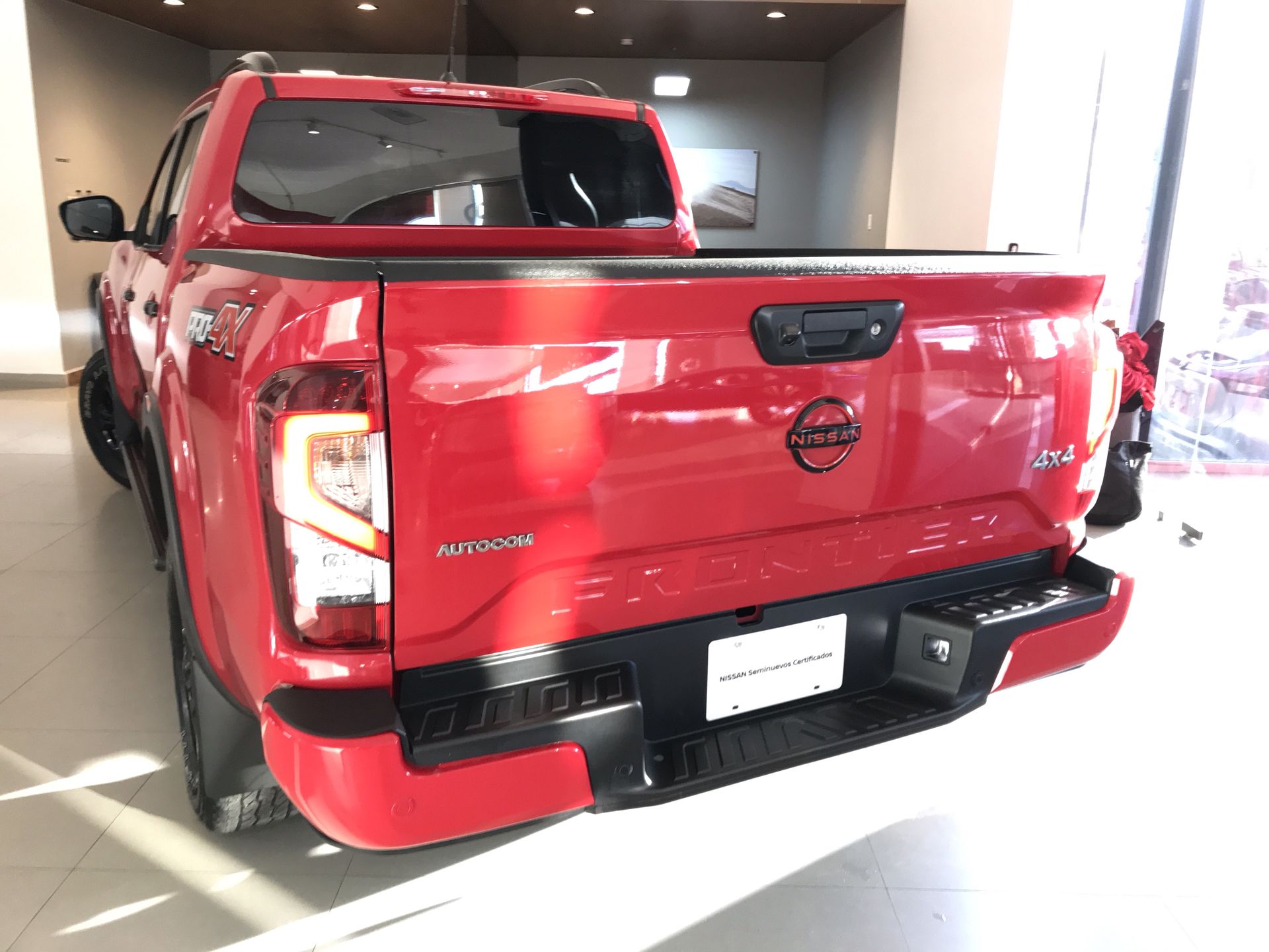 2024 Nissan FRONTIER FRONTIER PRO-4X 4X4 TA 24