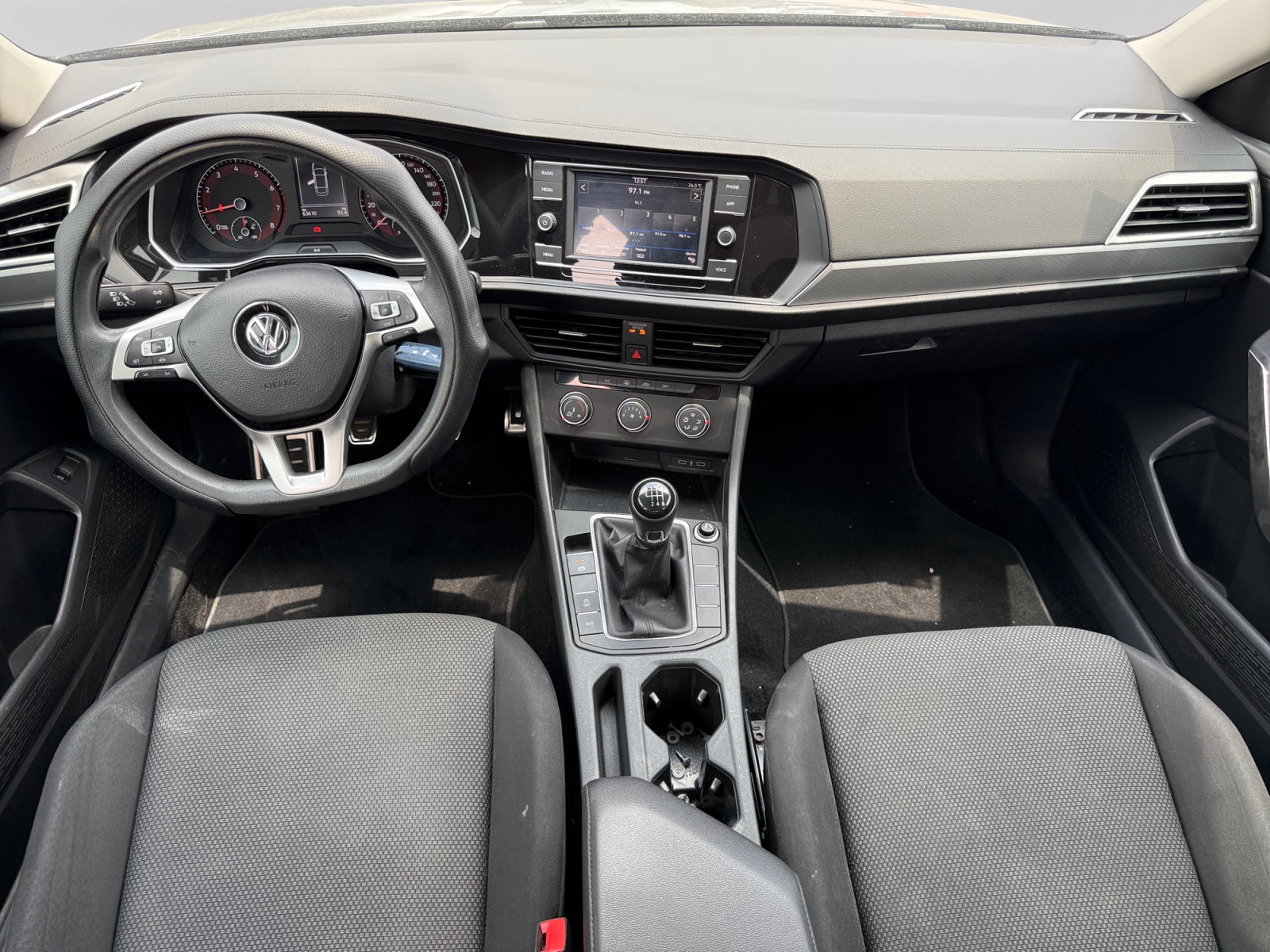 2020 Volkswagen JETTA TRENDLINE STD.