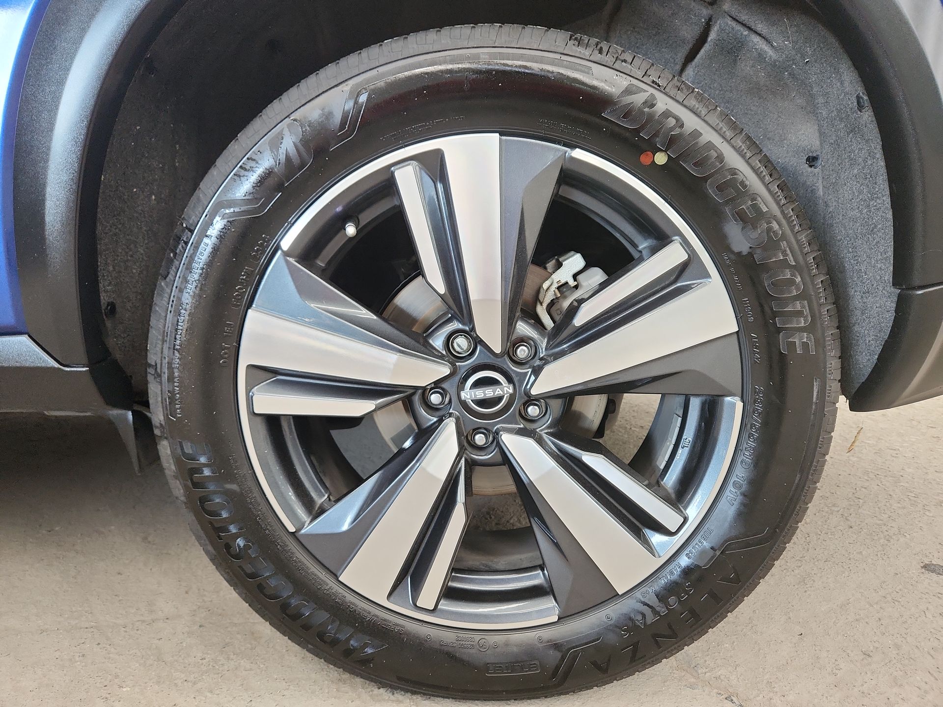 2025 Nissan X-TRAIL E-POWER PLATINUM PLUS 2 ROW 25