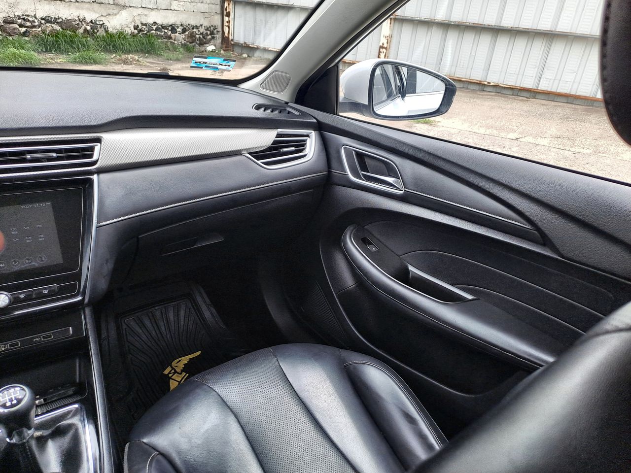 2023 MG MG5 1.5L COM EXCITE MT