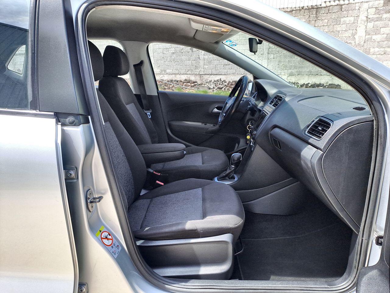 2019 Volkswagen POLO DESIGN & SOUND TIPTRONIC