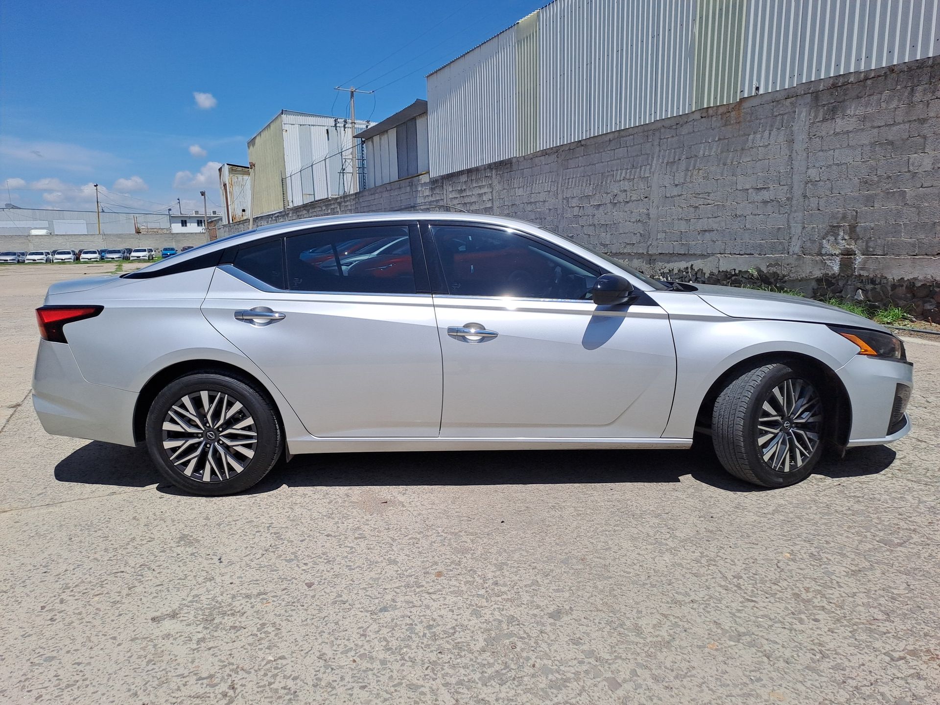 2023 Nissan ALTIMA ADVANCE CVT 23