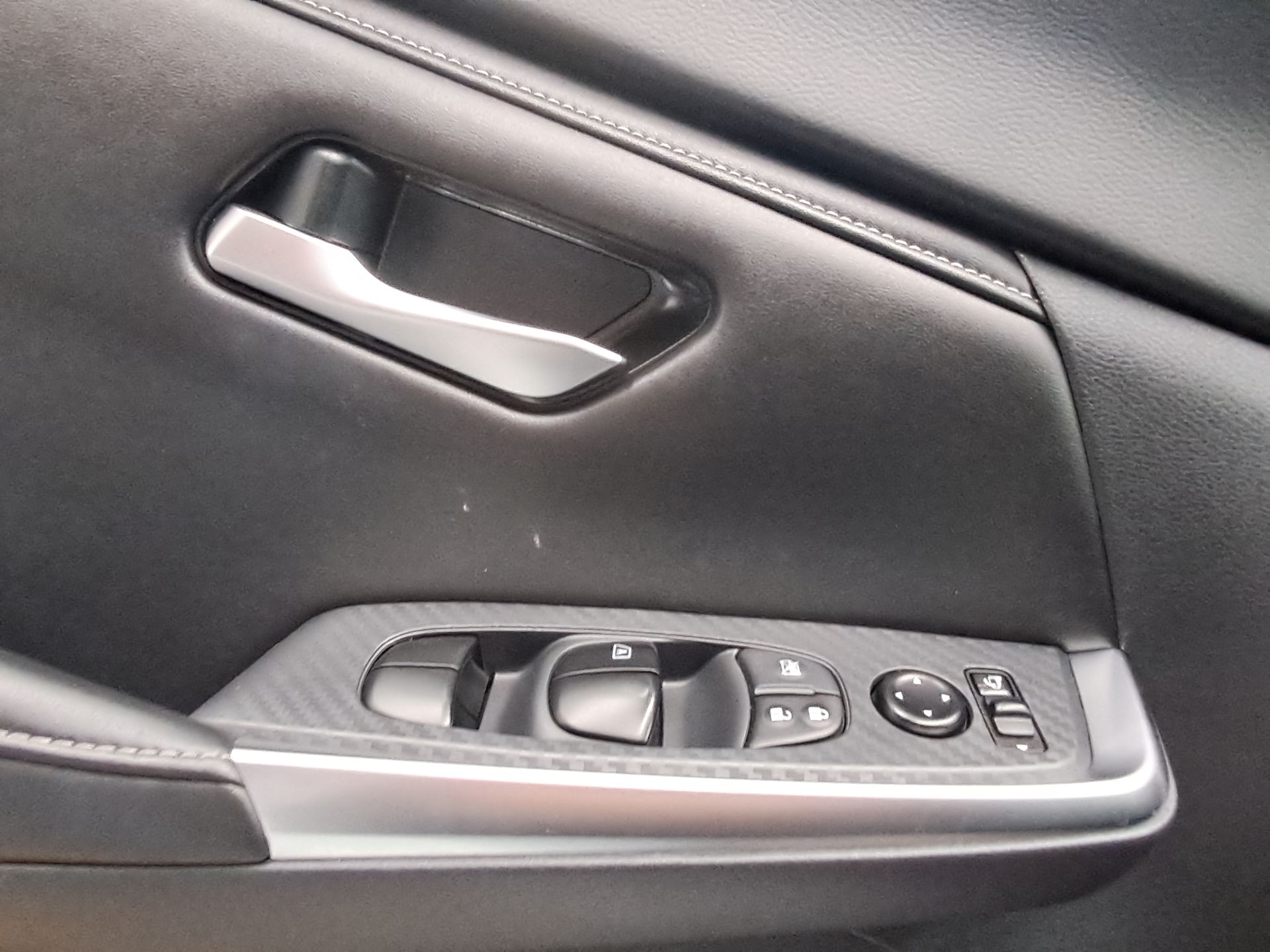 2024 Nissan SENTRA PLATINUM BITONO CVT 24