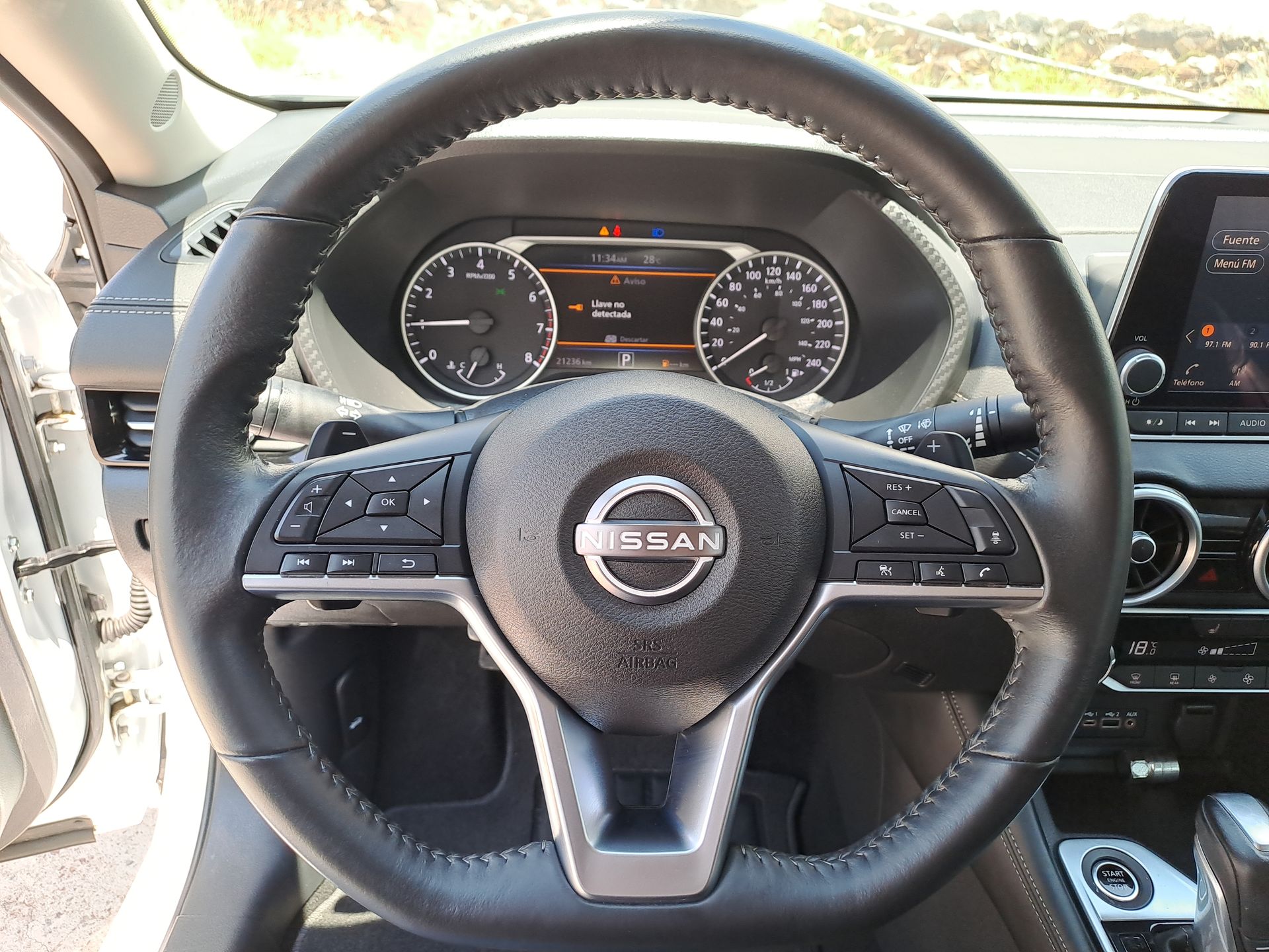 2024 Nissan SENTRA PLATINUM BITONO CVT 24