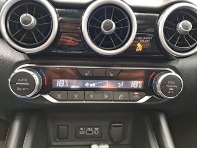 2024 Nissan SENTRA PLATINUM BITONO CVT 24