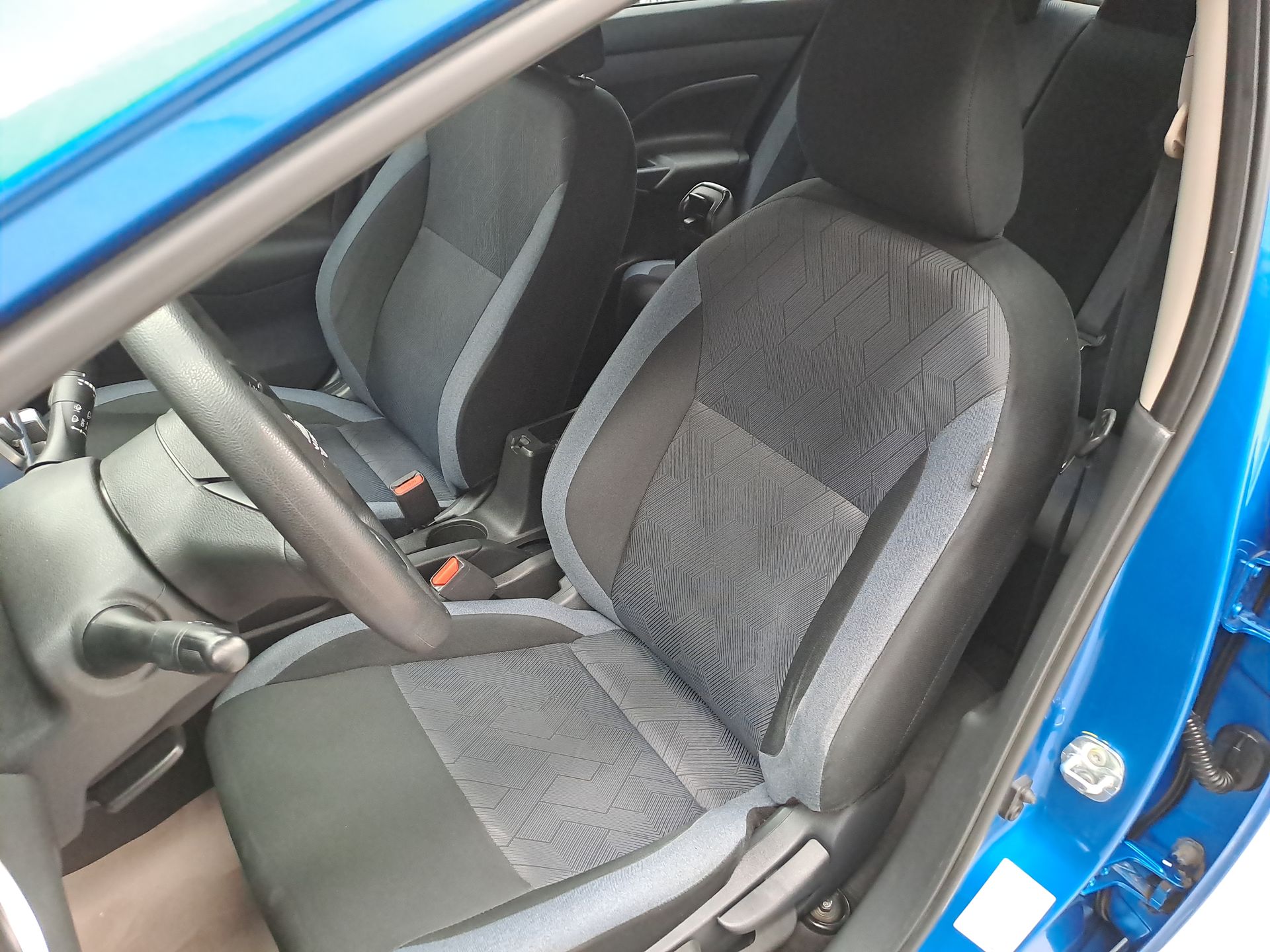 2024 Nissan VERSA ADVANCE CVT 24