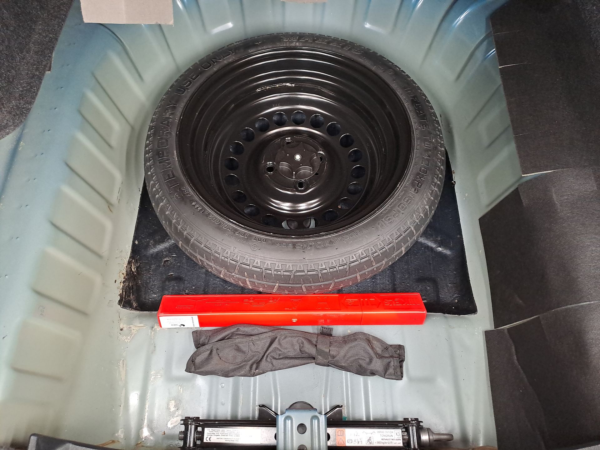 2024 Nissan VERSA ADVANCE CVT 24