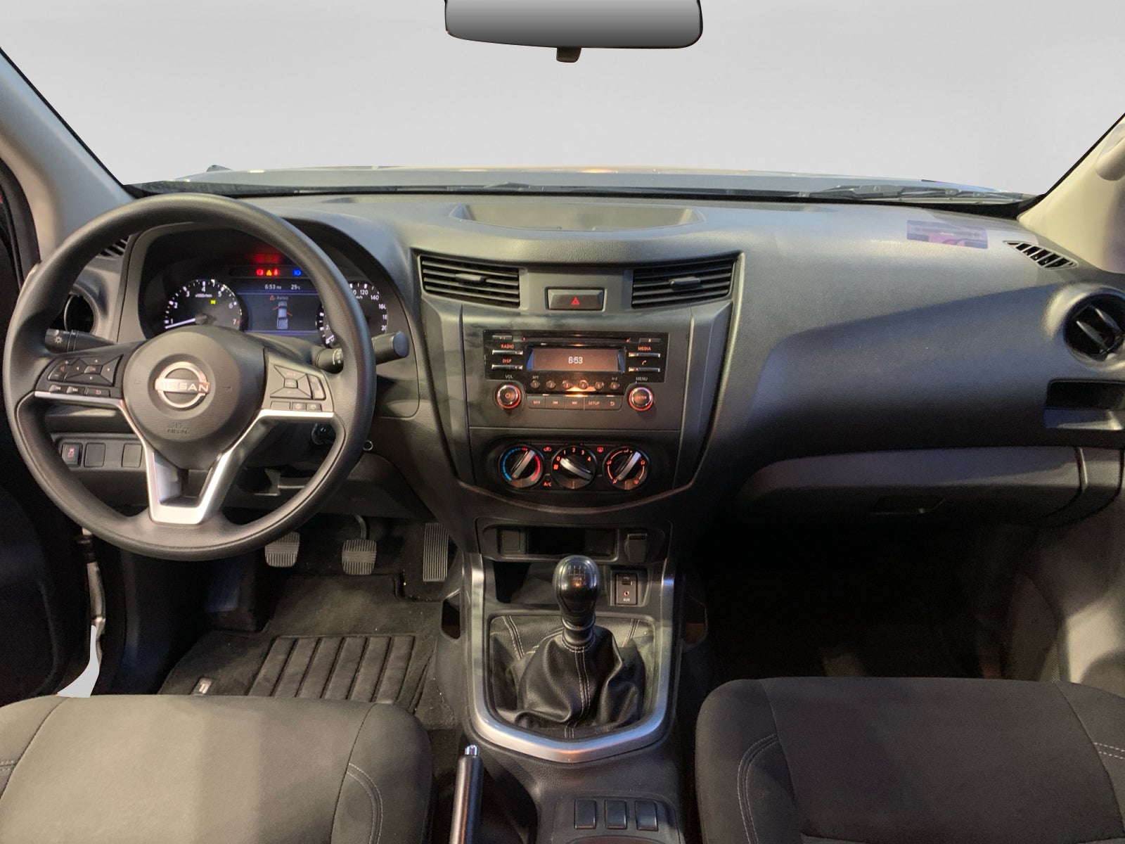 2024 Nissan FRONTIER FRONTIER XE TM