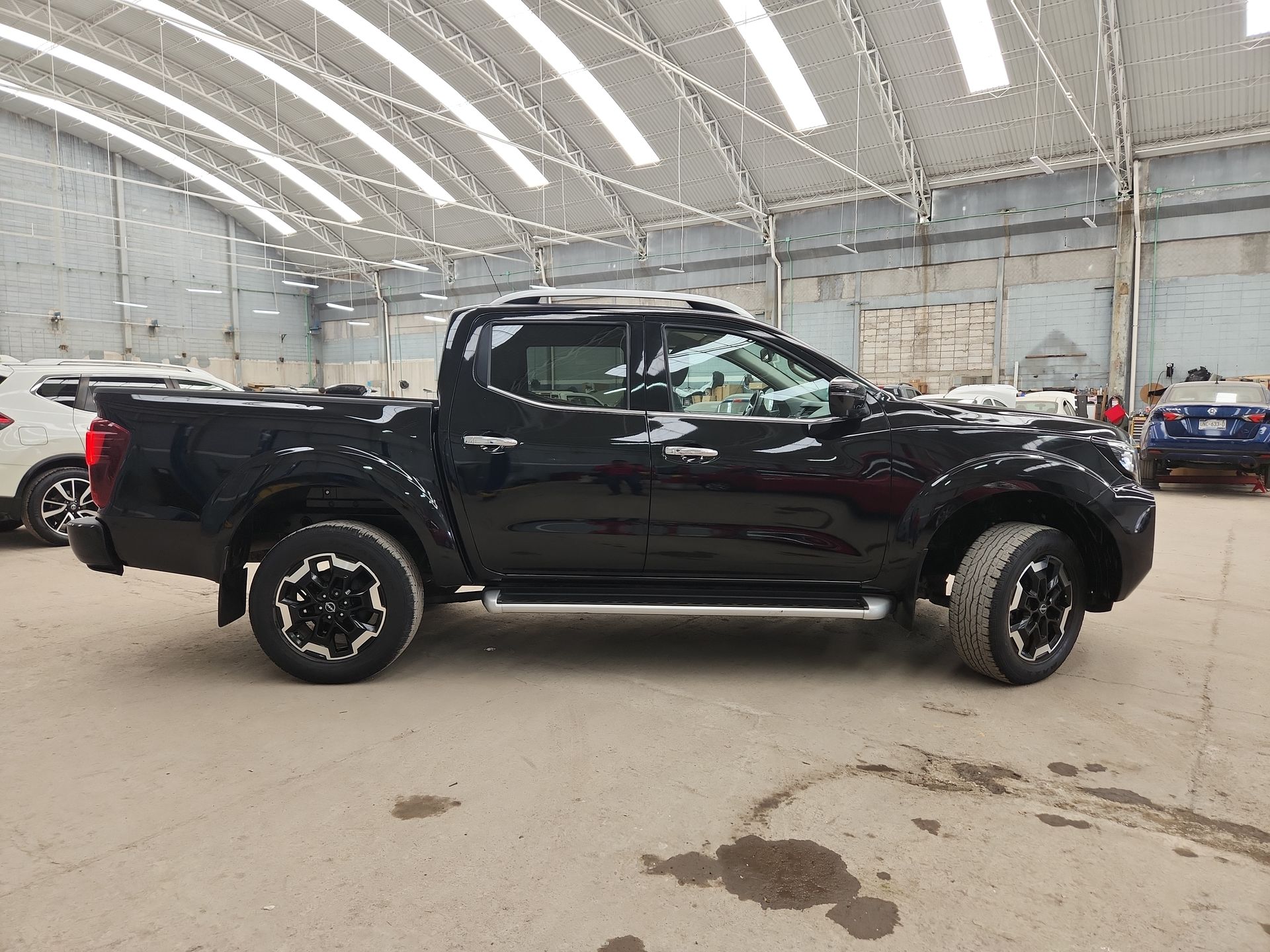 2023 Nissan FRONTIER PLATINUM LE TA 23