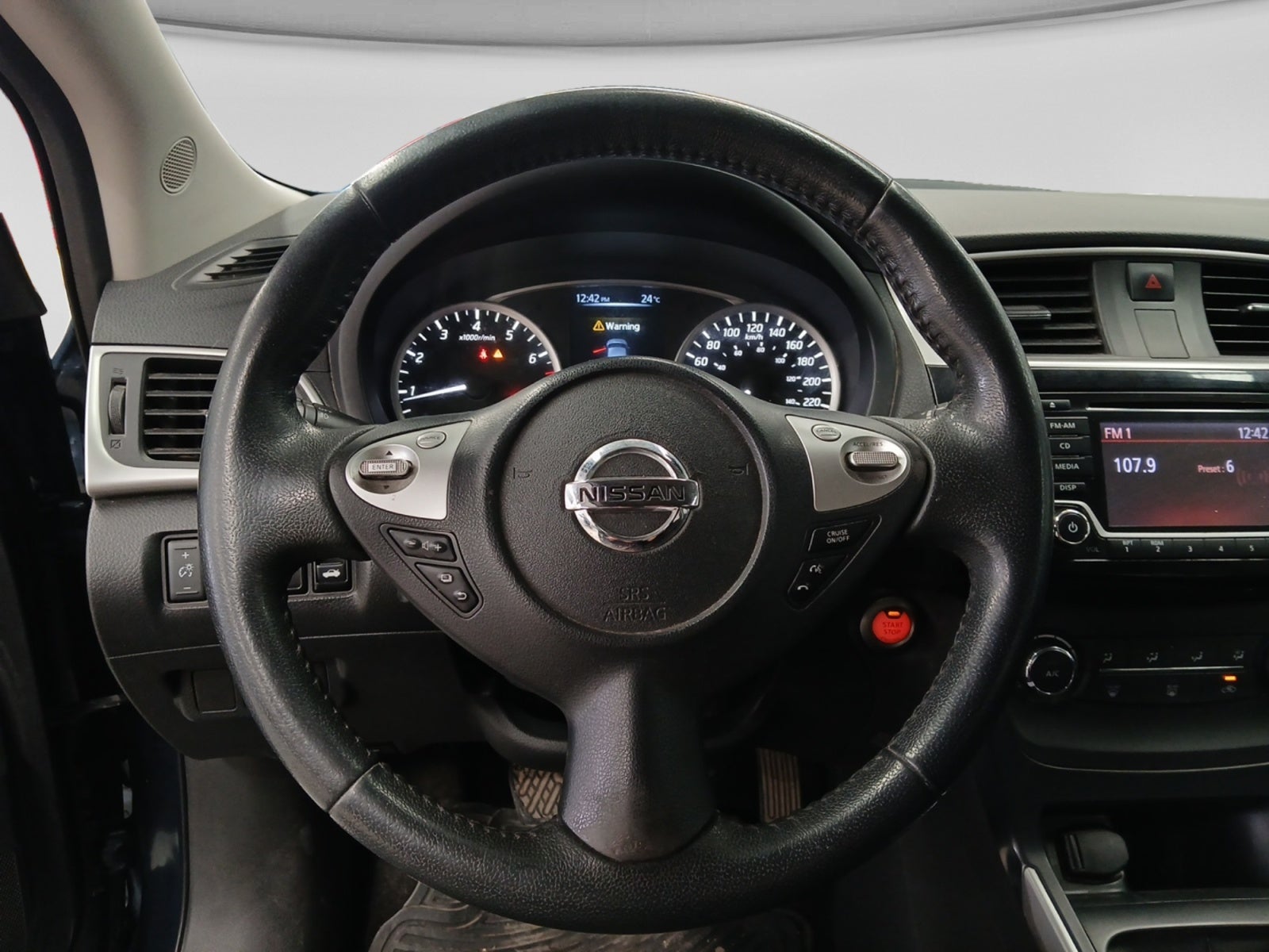 2018 Nissan SENTRA ADVANCE MT