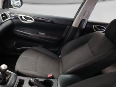 2018 Nissan SENTRA ADVANCE MT