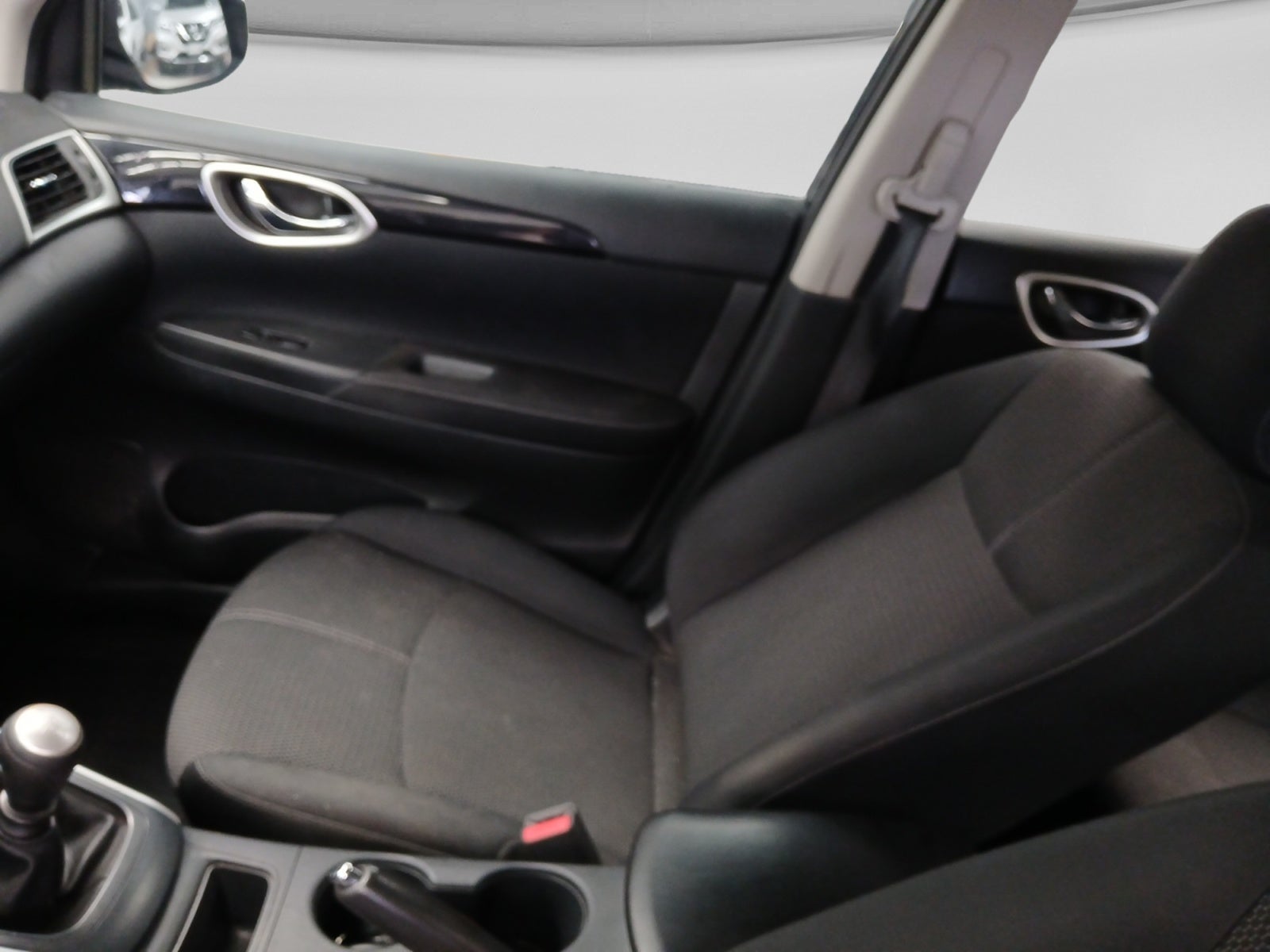 2018 Nissan SENTRA ADVANCE MT