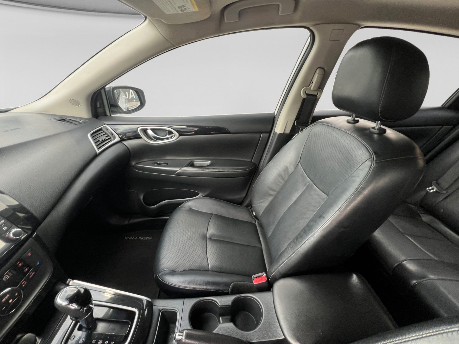 2018 Nissan SENTRA EXCLUSIVE CVT NAVI