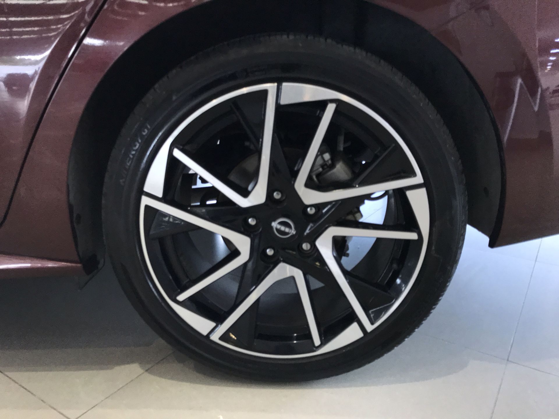 2024 Nissan SENTRA SR CVT 24