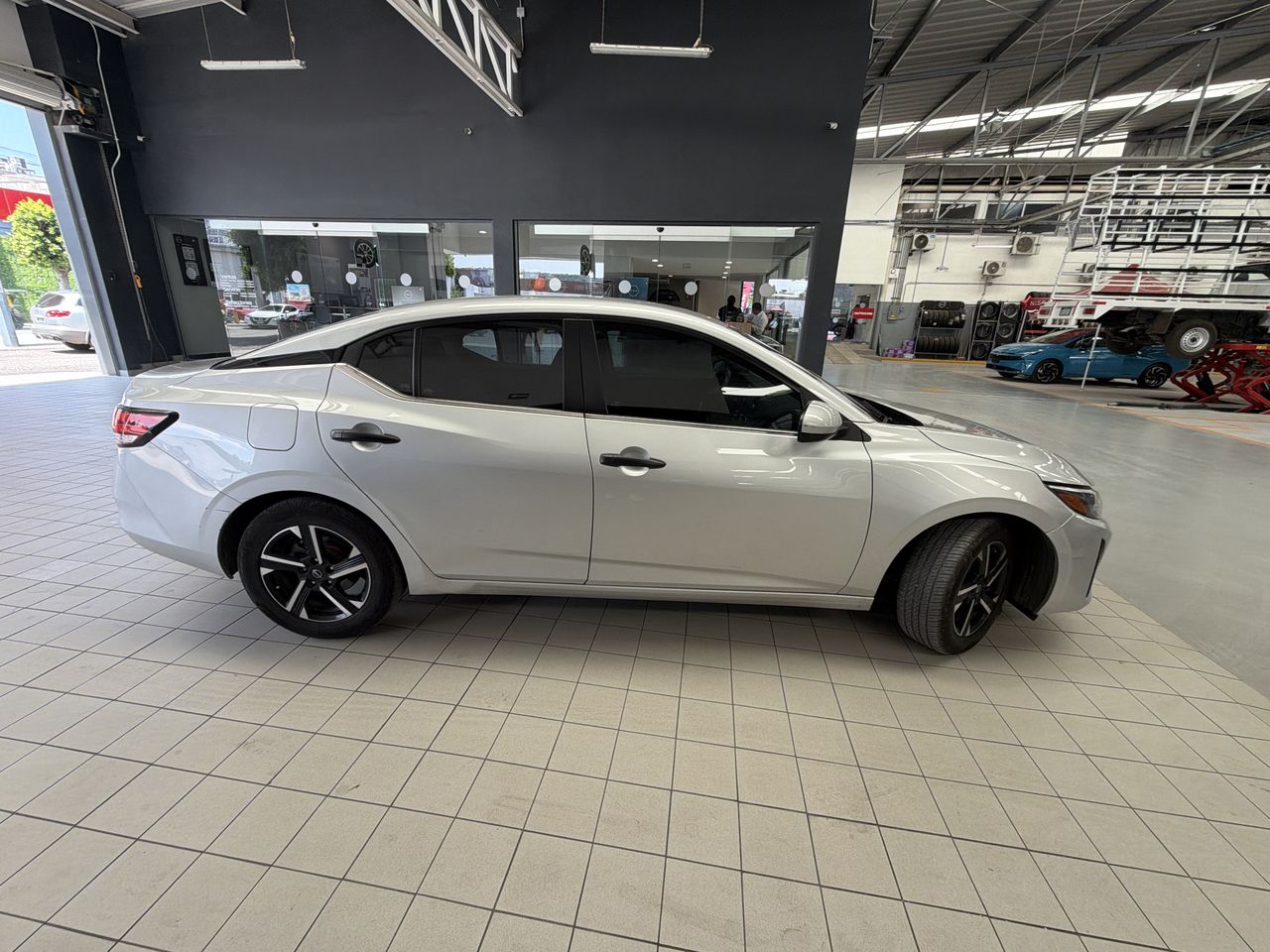 2024 Nissan SENTRA SENTRA SENSE T/M