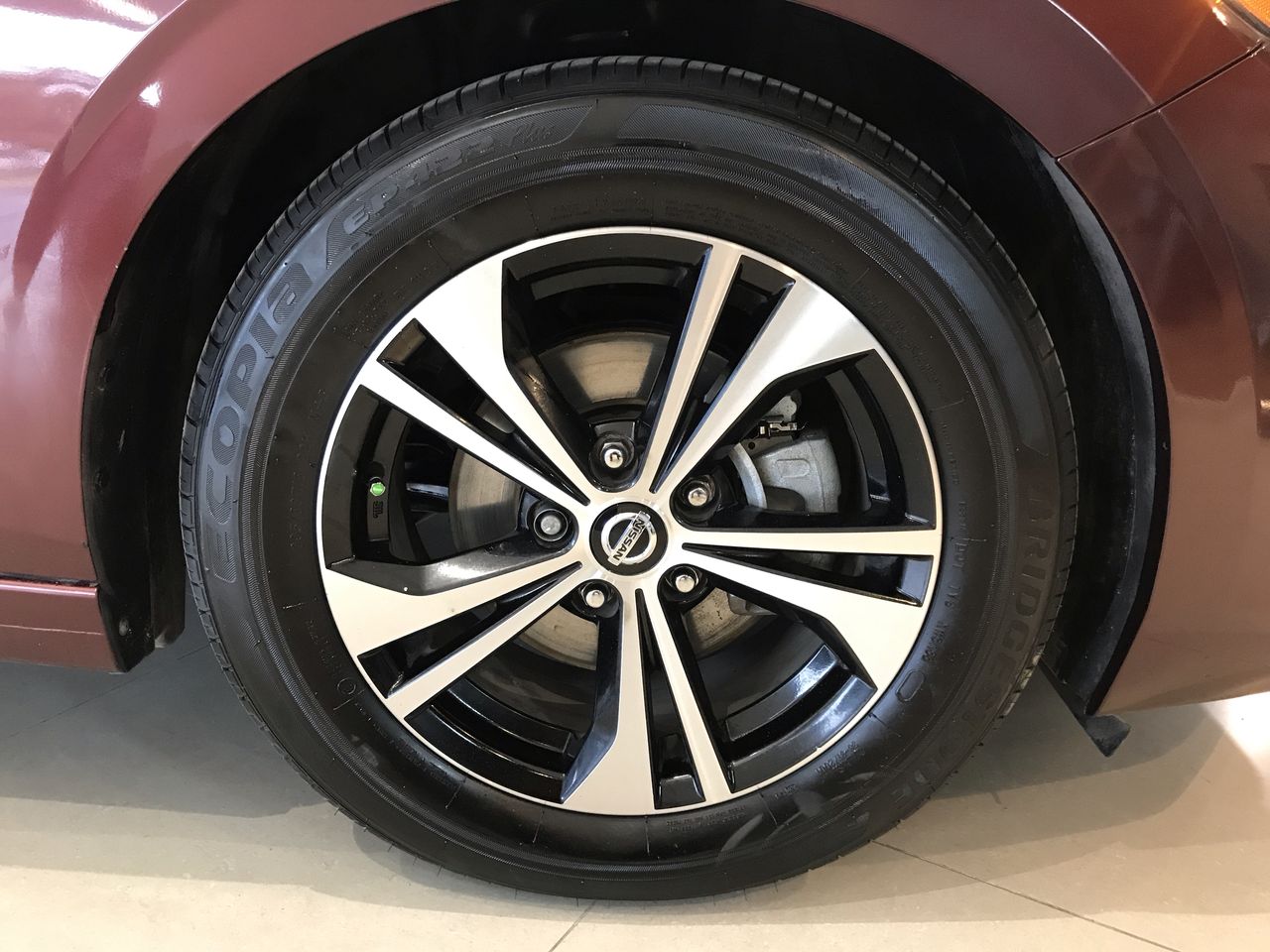 2020 Nissan SENTRA ADVANCE MT
