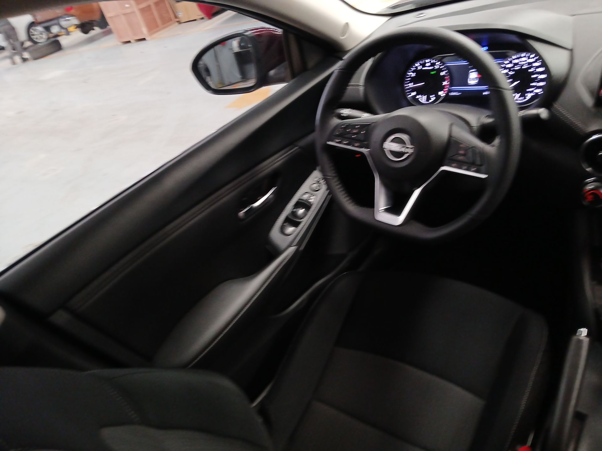 2025 Nissan SENTRA SENTRA ADVANCE T/M