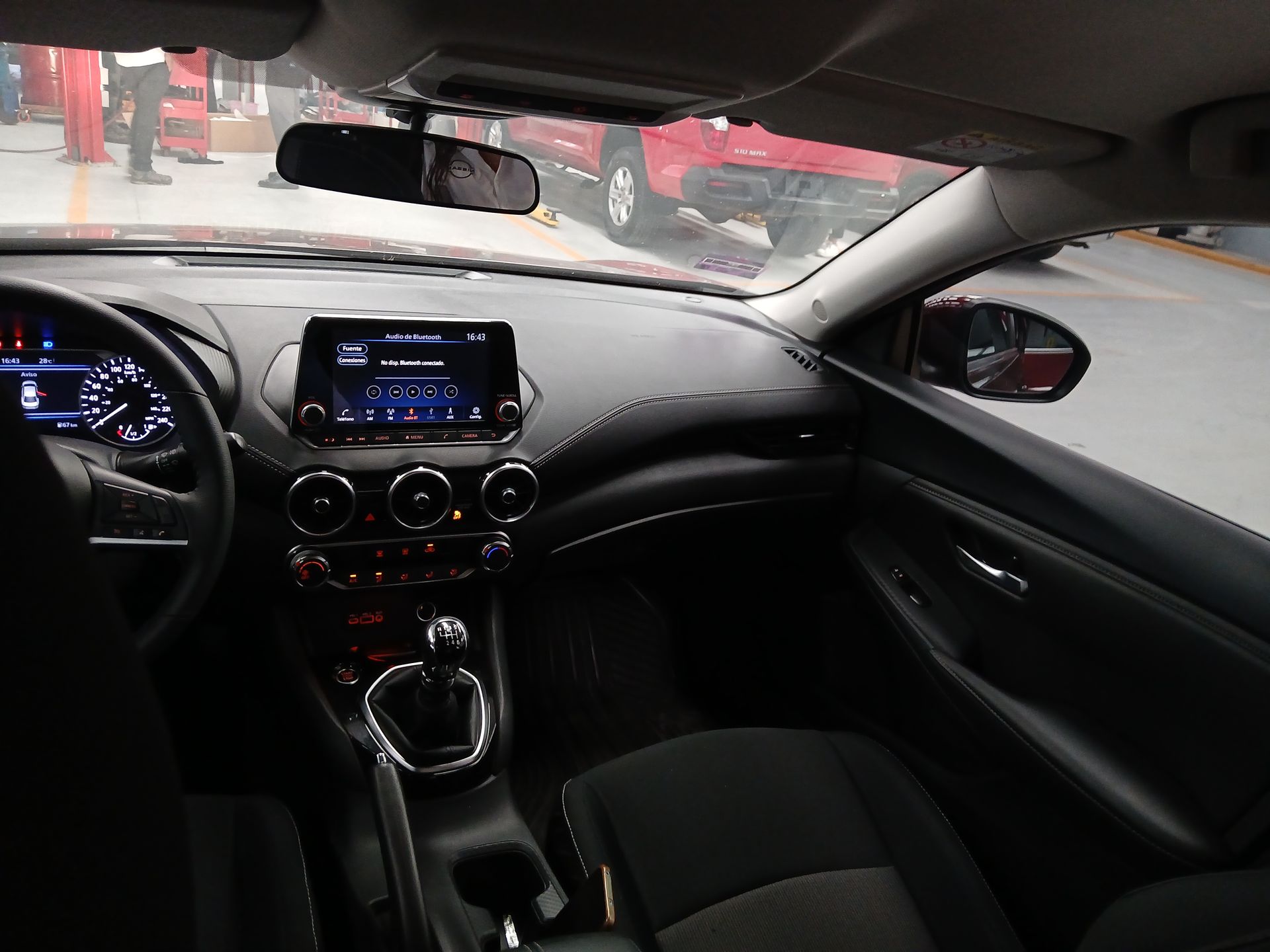 2025 Nissan SENTRA SENTRA ADVANCE T/M