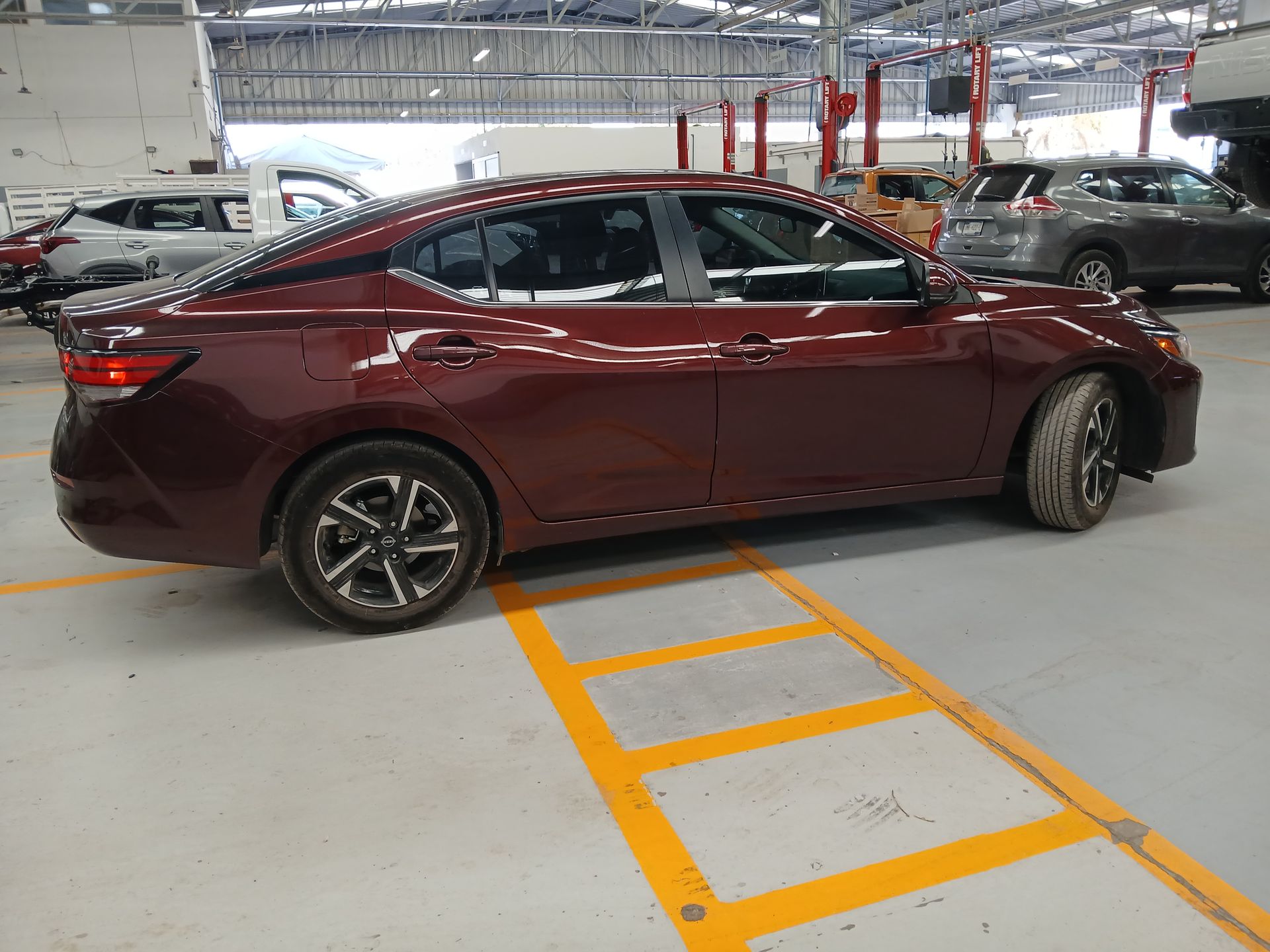 2025 Nissan SENTRA SENTRA ADVANCE T/M
