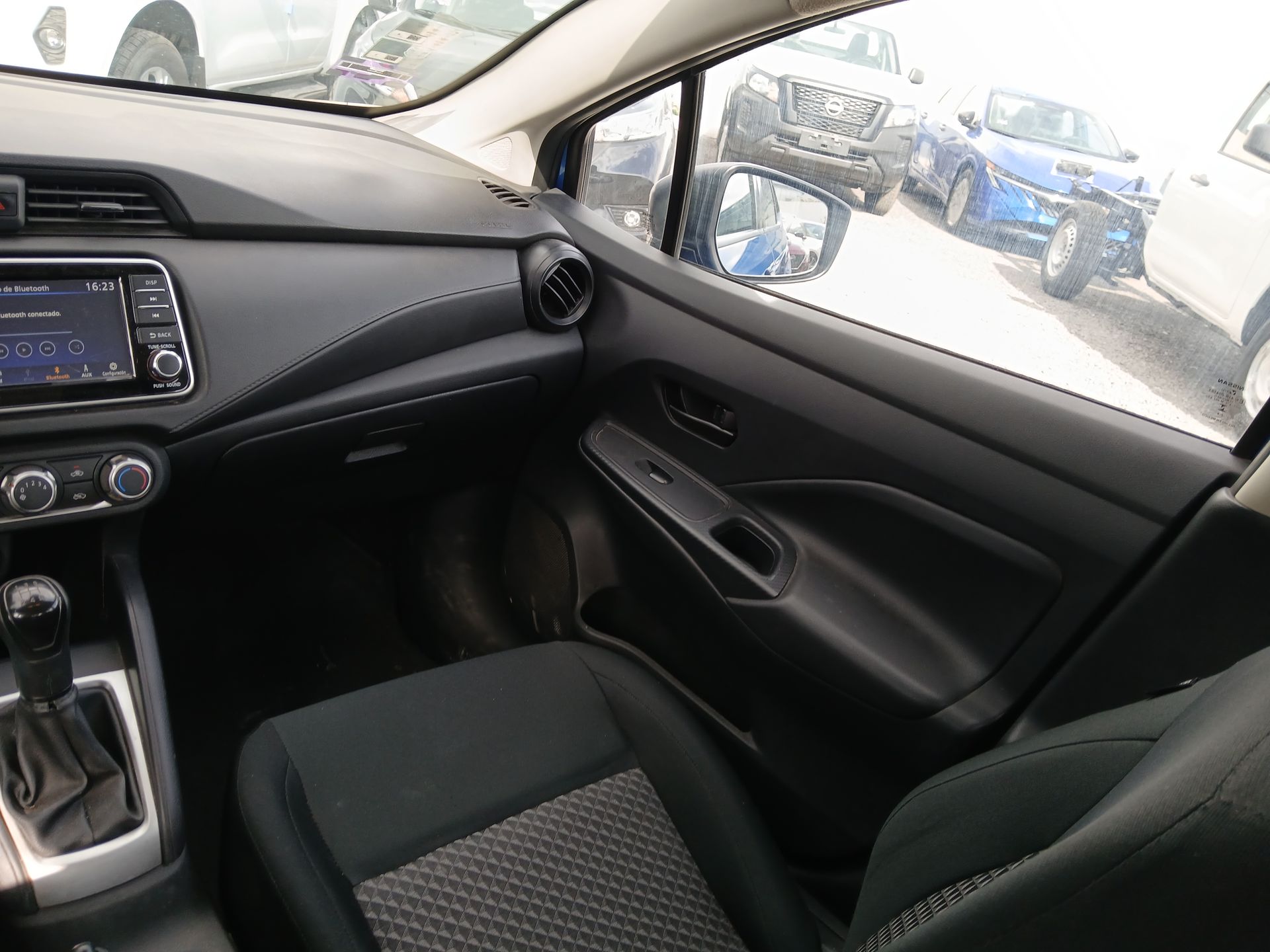 2024 Nissan VERSA VERSA SENSE MT