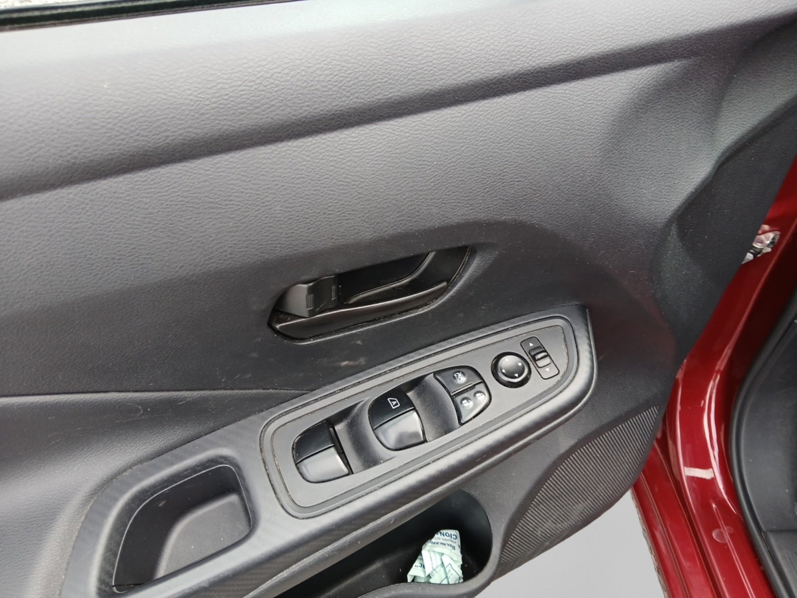 2024 Nissan VERSA VERSA SENSE MT