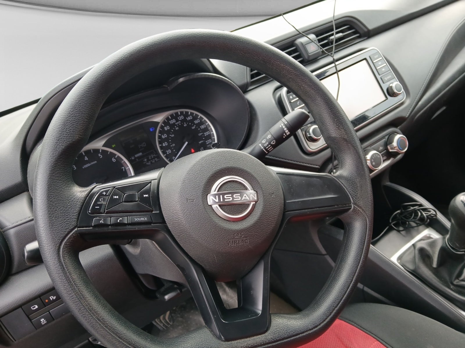 2024 Nissan VERSA VERSA SENSE MT