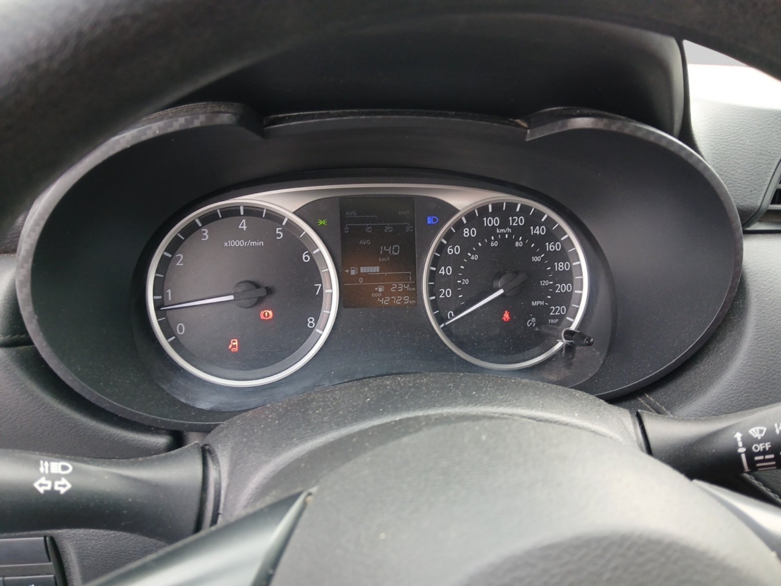 2024 Nissan VERSA VERSA SENSE MT