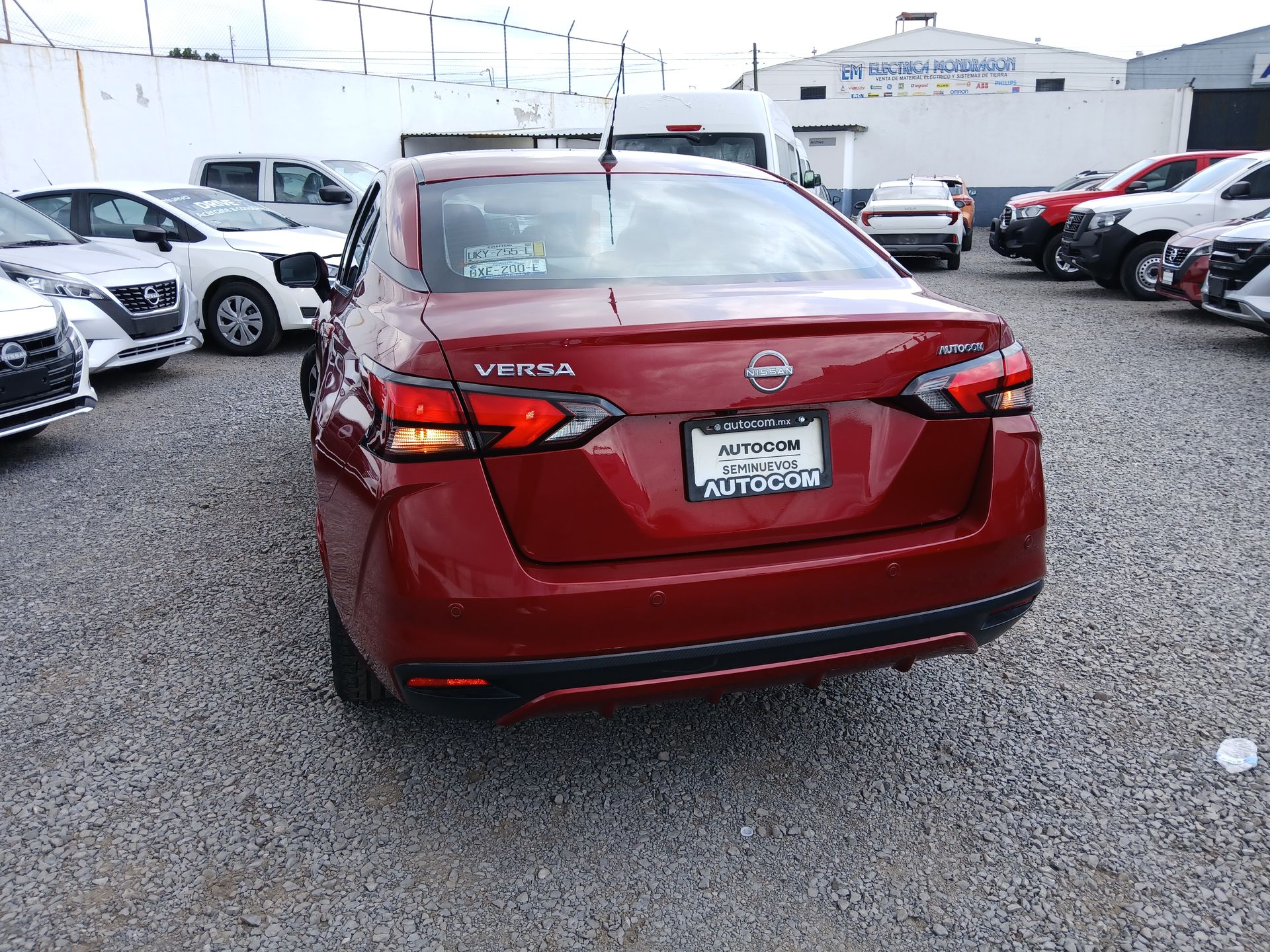 2023 Nissan VERSA ADVANCE CVT 23