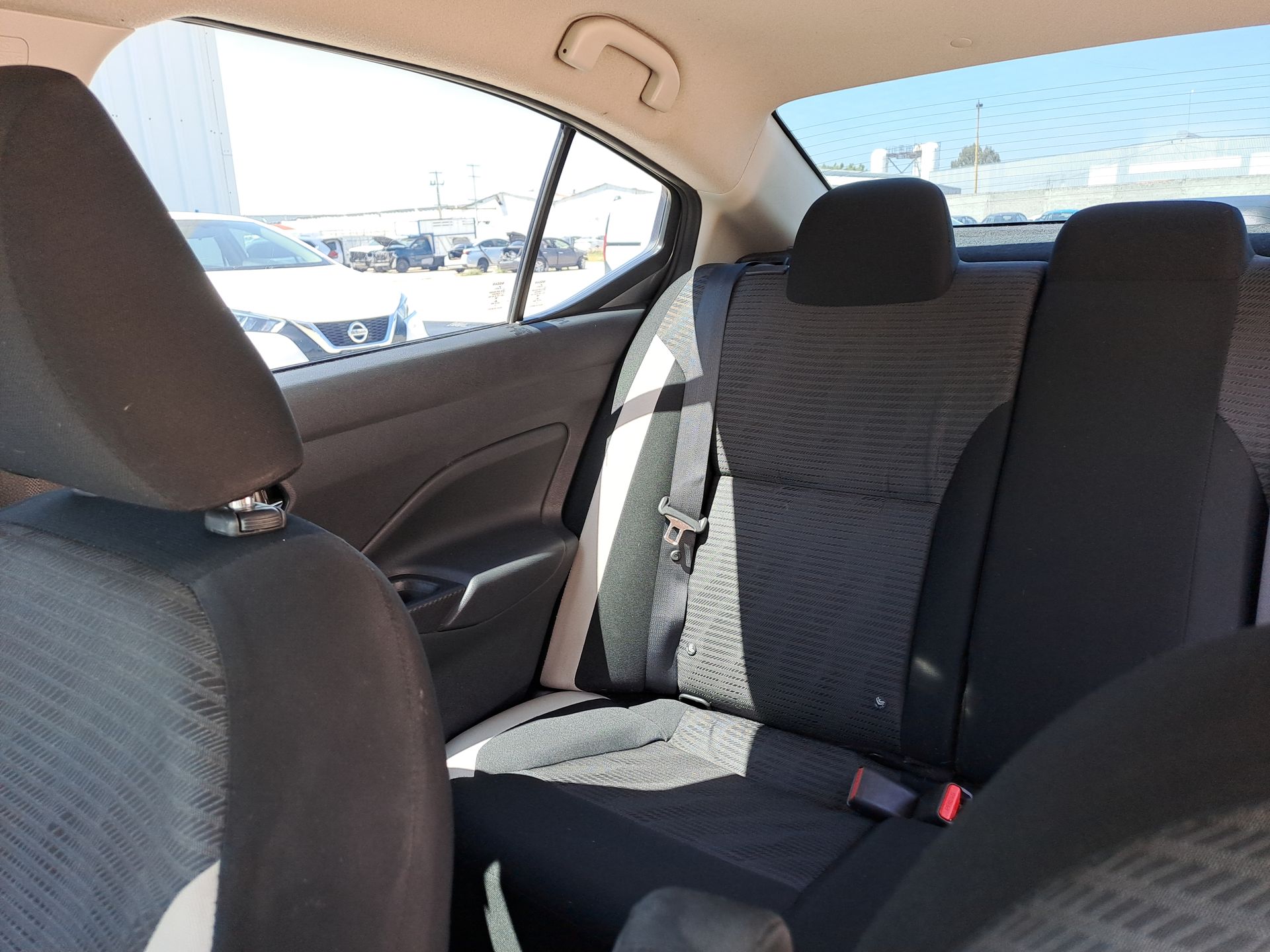 2022 Nissan VERSA ADVANCE CVT 22