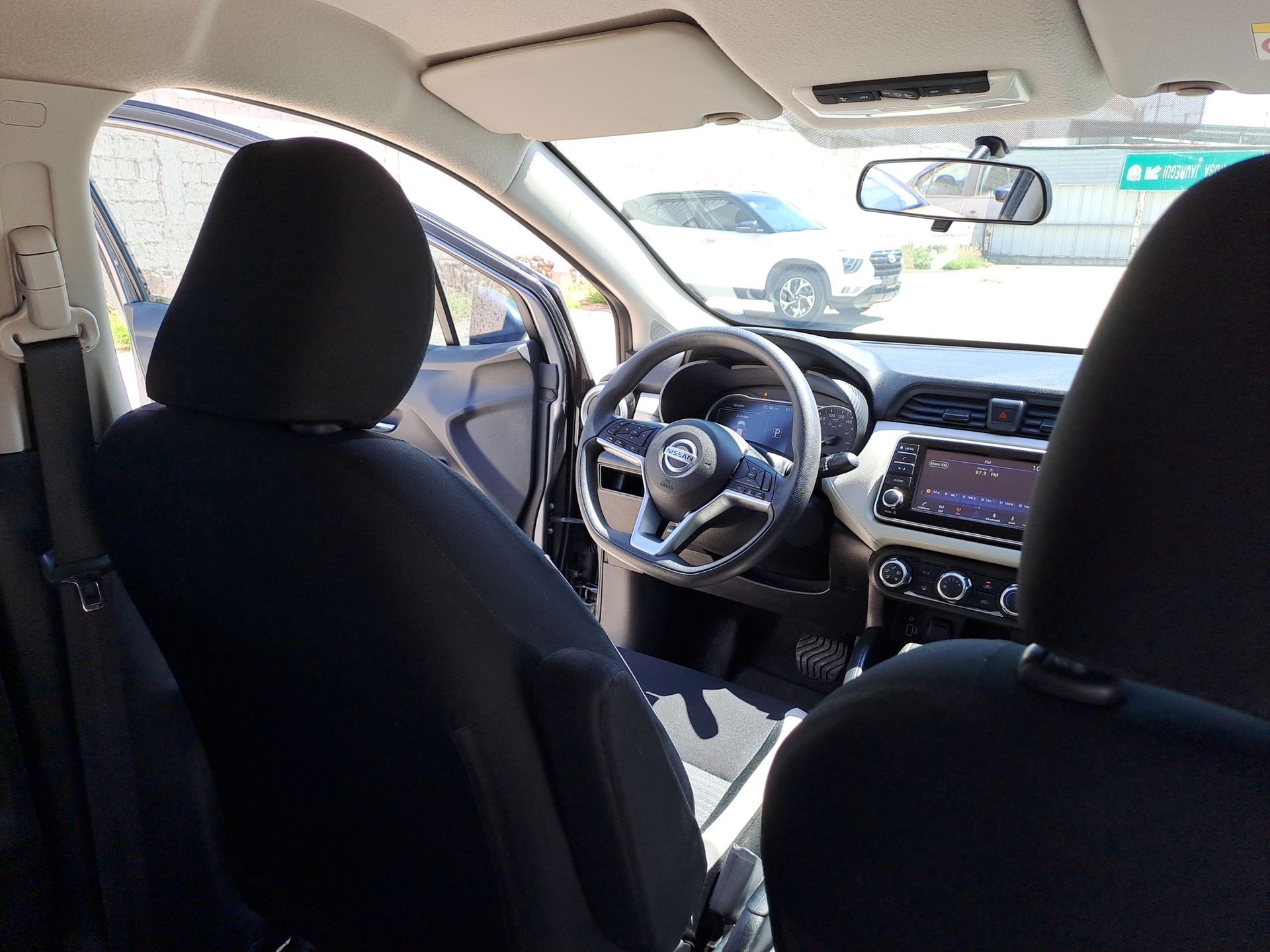 2022 Nissan VERSA ADVANCE CVT 22