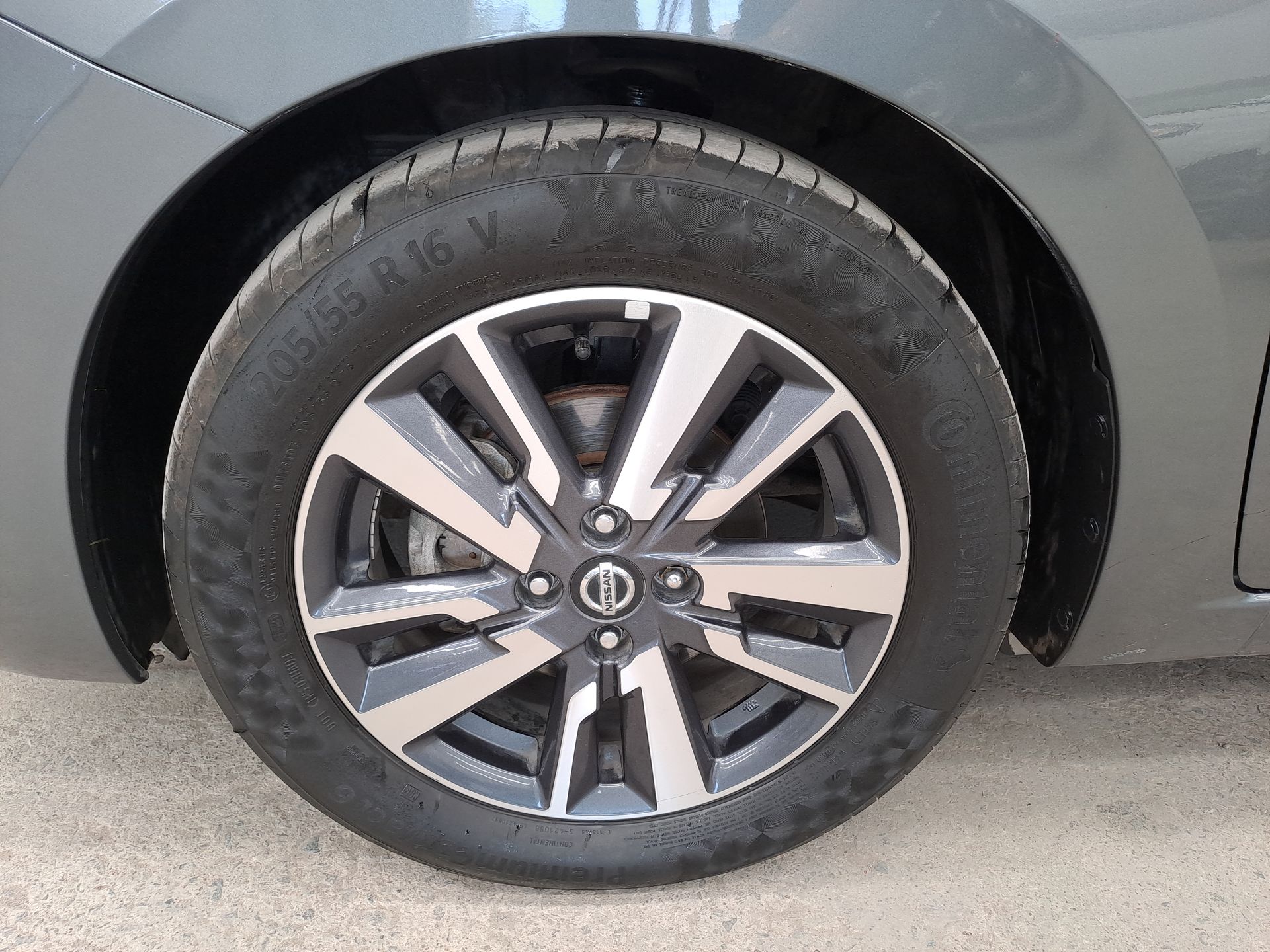 2022 Nissan VERSA ADVANCE CVT 22