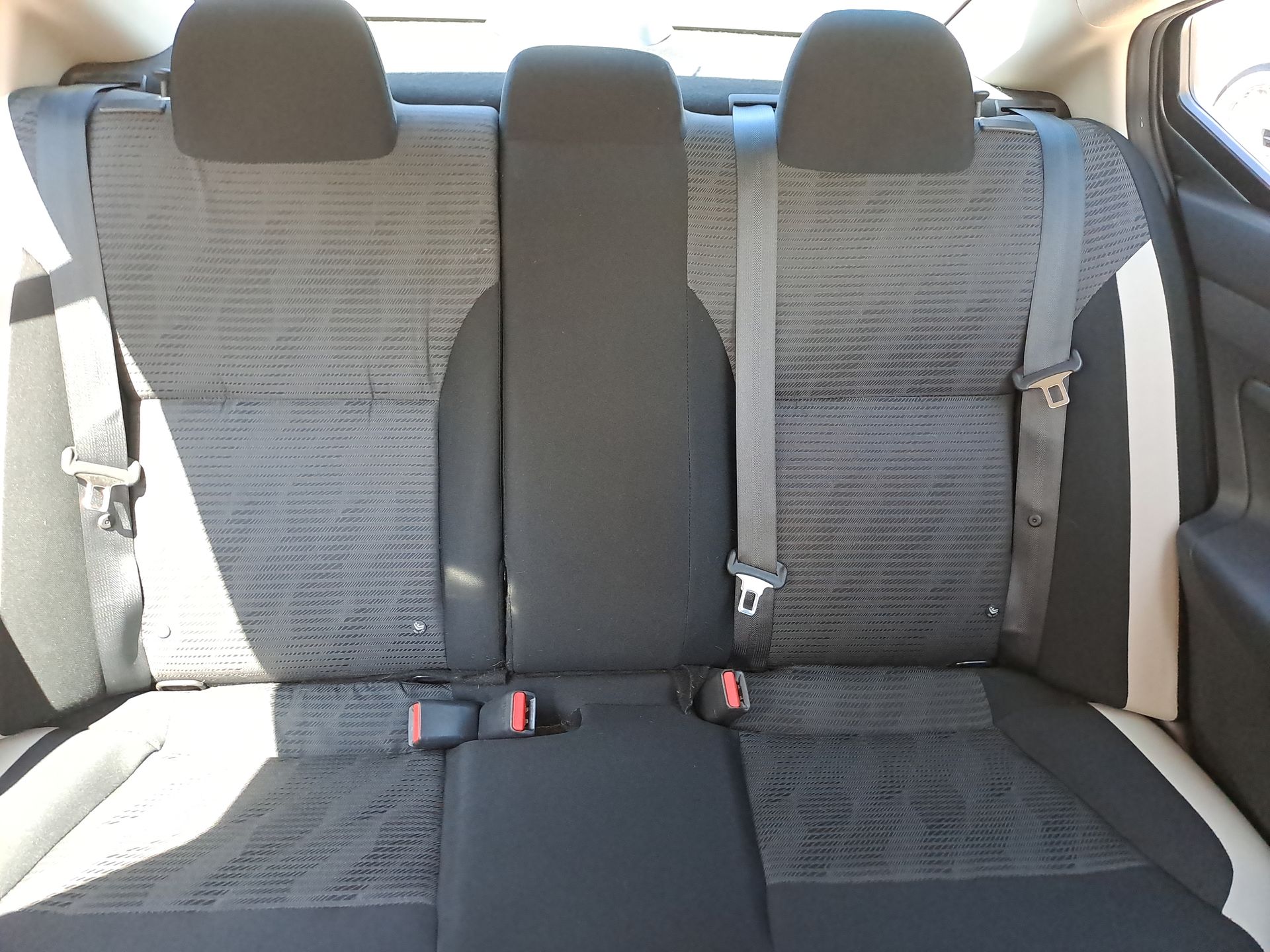 2022 Nissan VERSA ADVANCE CVT 22